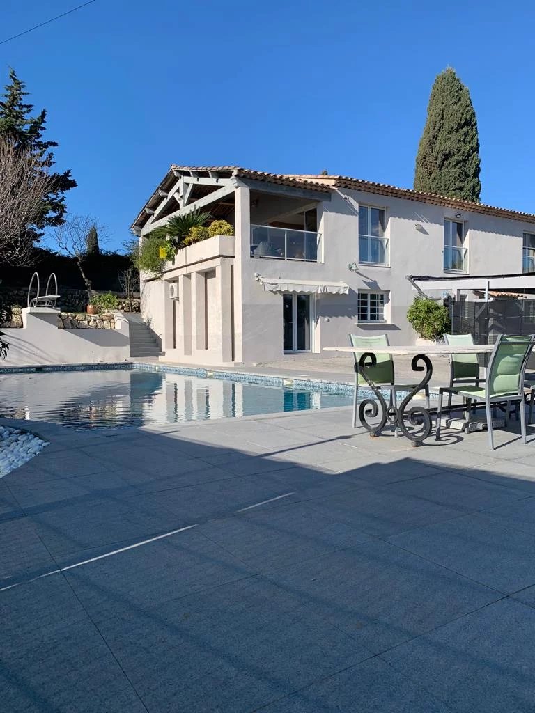 VENTE VILLA MOUGINS 1 340 000.-€