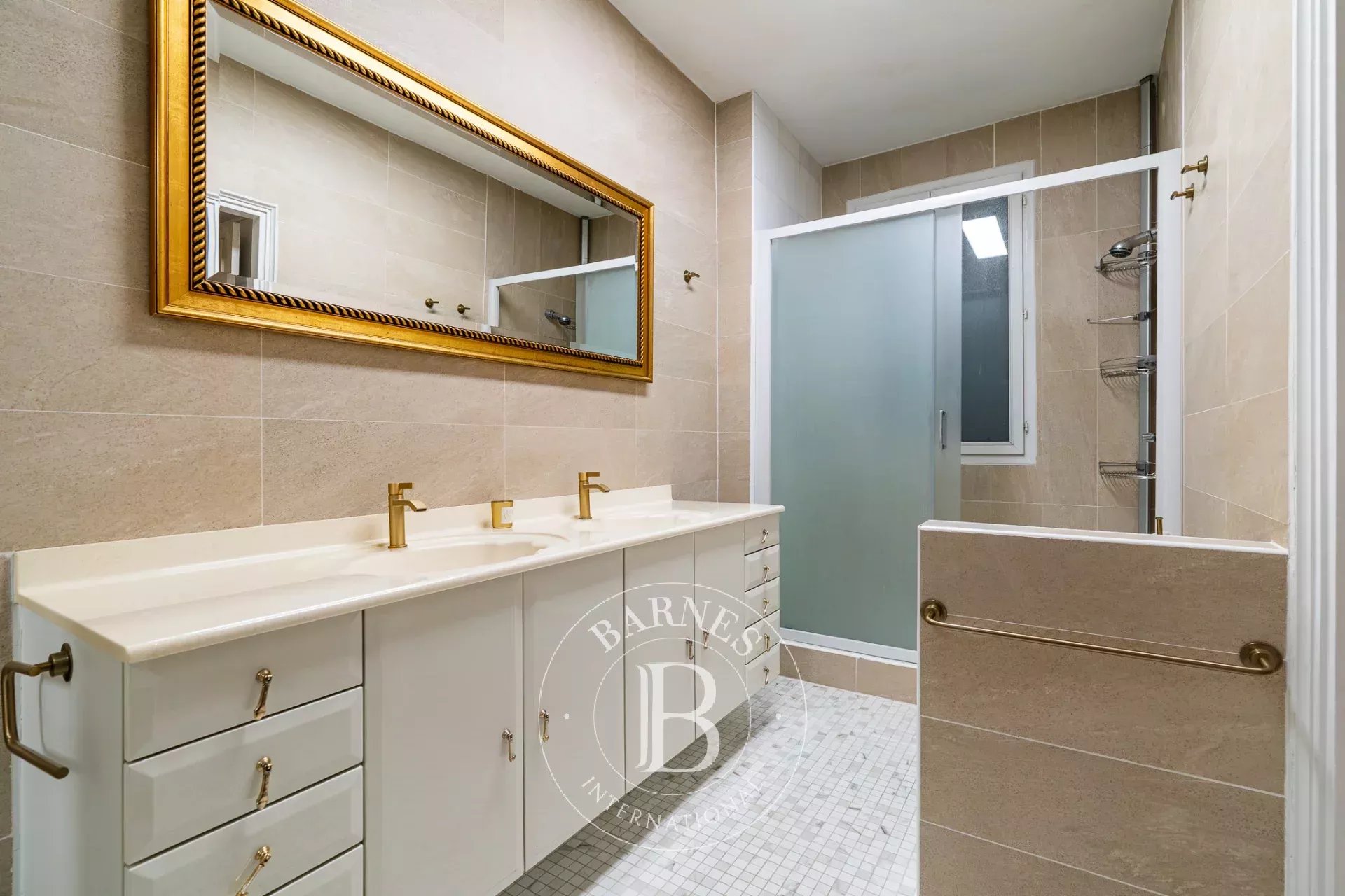 Daire Paris 16ème - picture 14