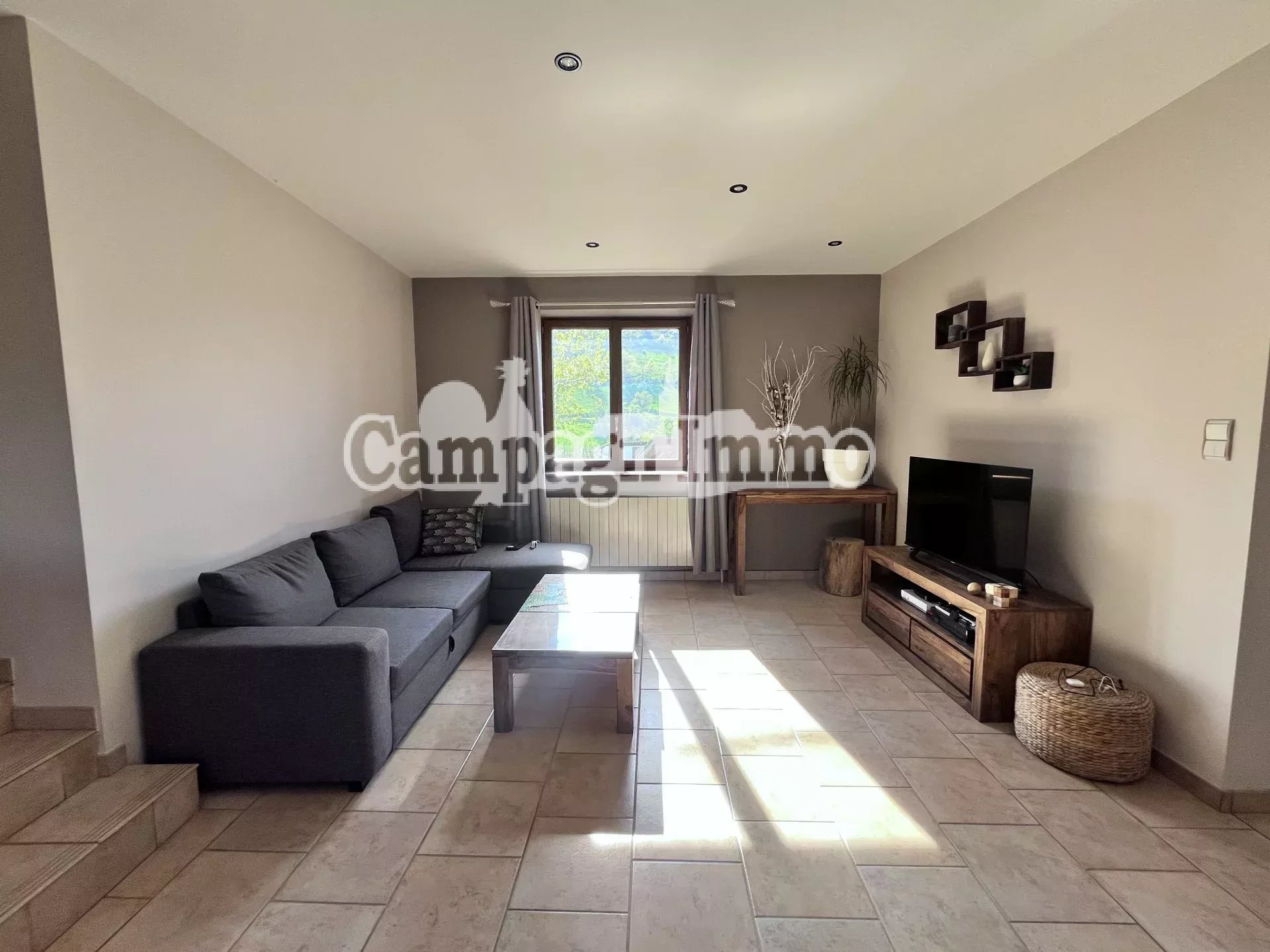 Agence immobilière de 