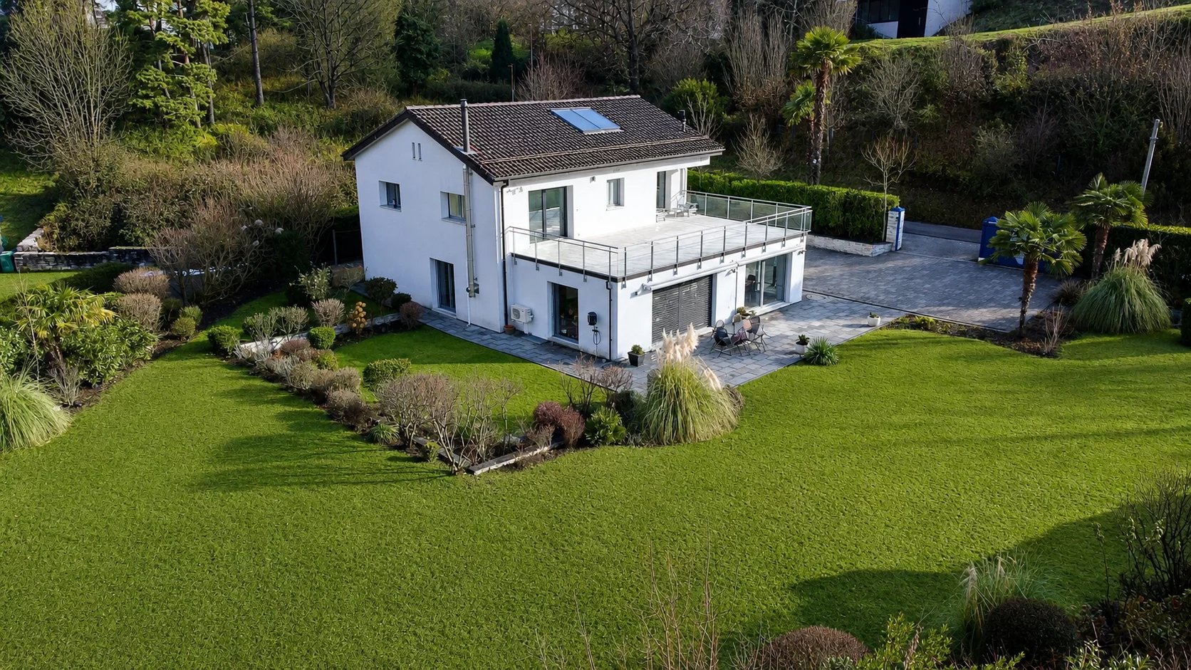 Villa lumineuse proche École Internationale