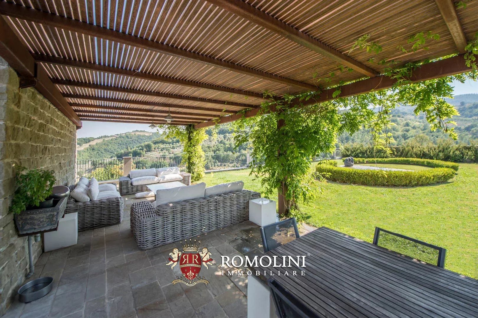 15 Bedroom Villa/Townhouse's Image 53