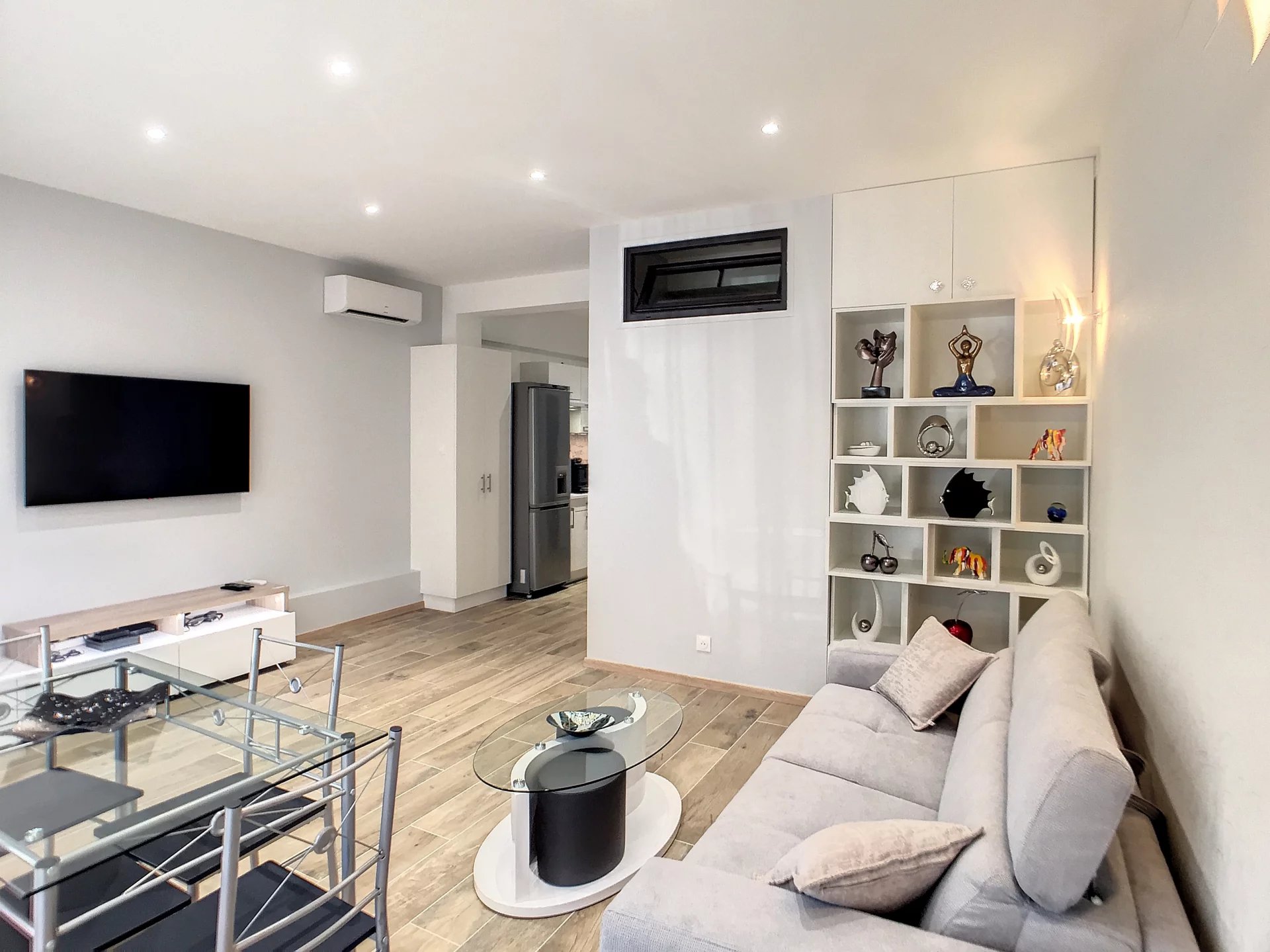 Agence immobilière de 