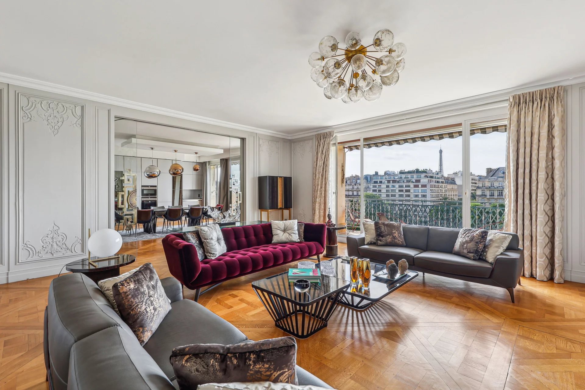 Sale Apartment Paris 16th