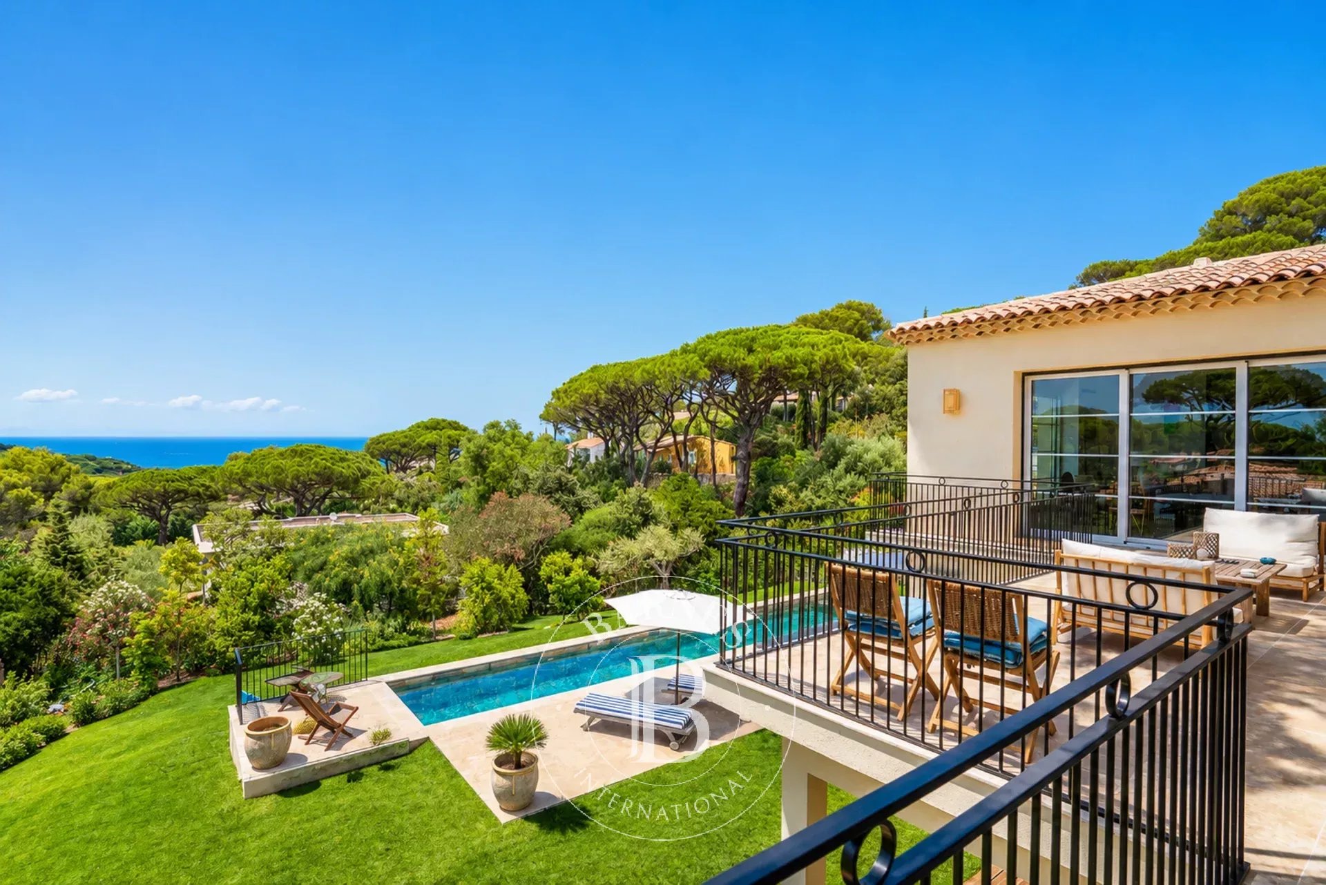Villa Saint-Tropez  -  ref 87221761 (picture 2)