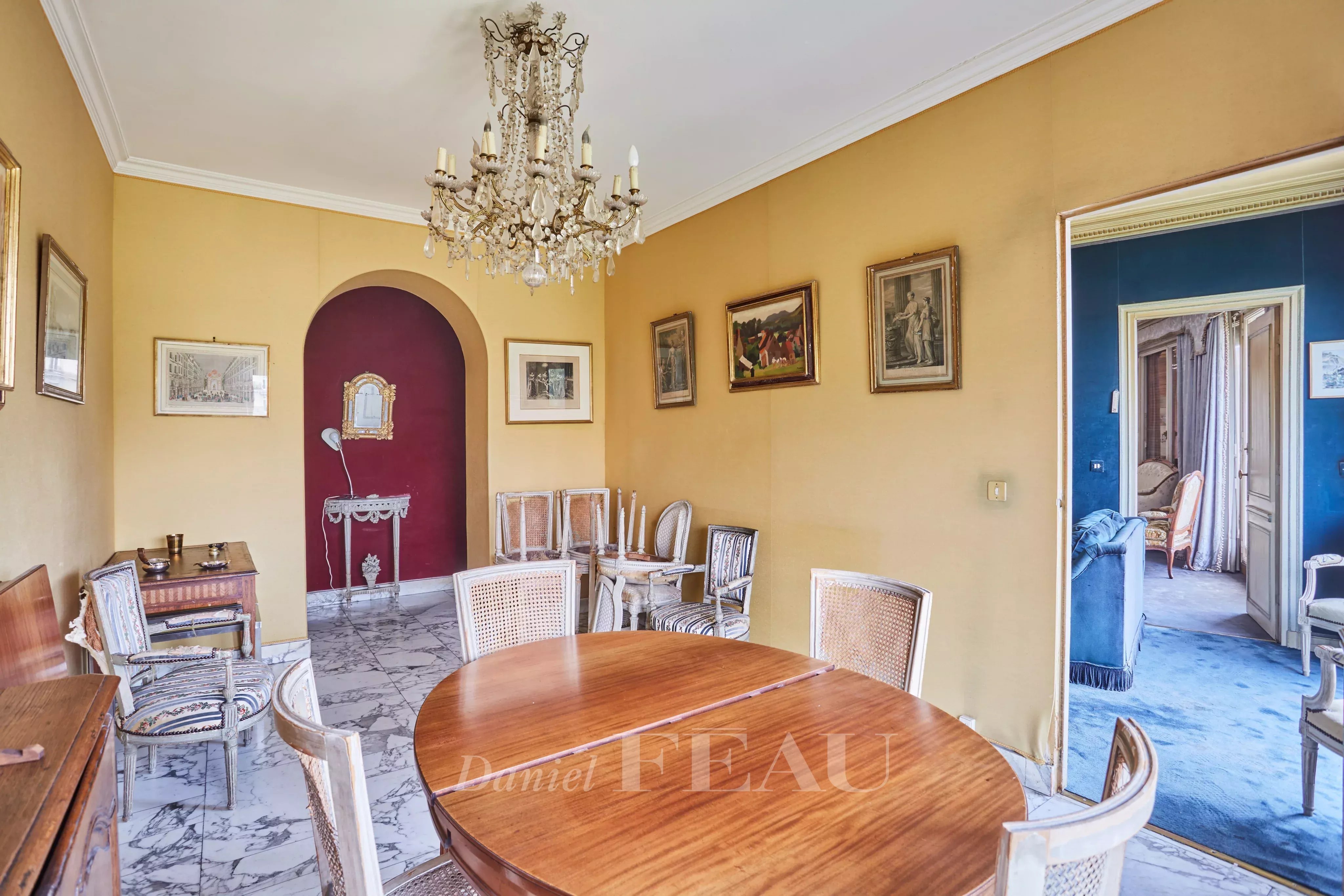 Sale Apartment Paris 16th