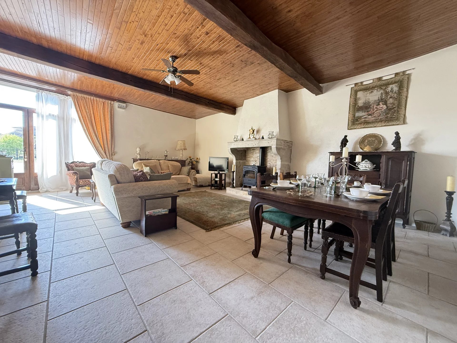 House in Verdille - Image 3