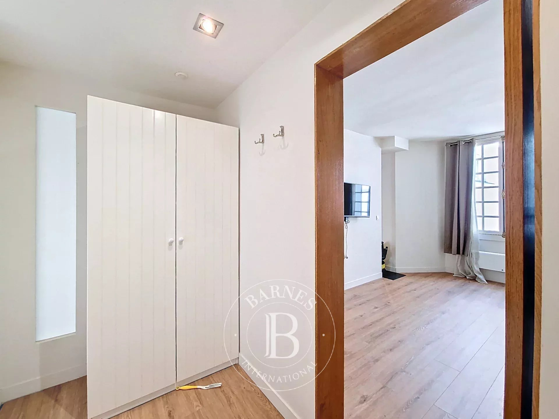 Daire Paris 6ème - picture 14