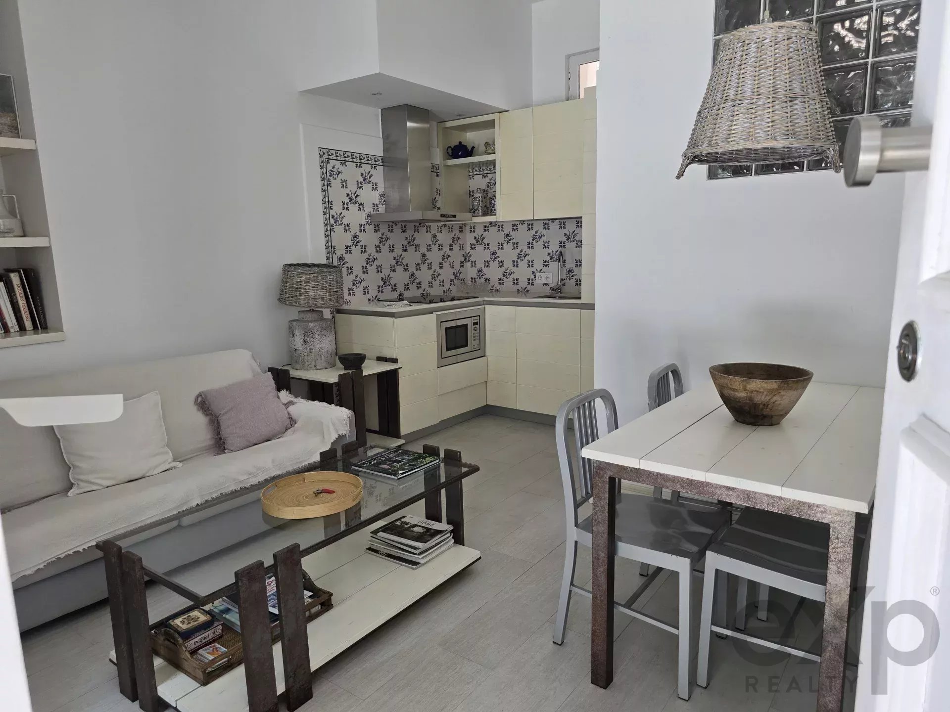 8-Bedroom House/Guesthouse in Praia da Fábrica 8900-057 image 27