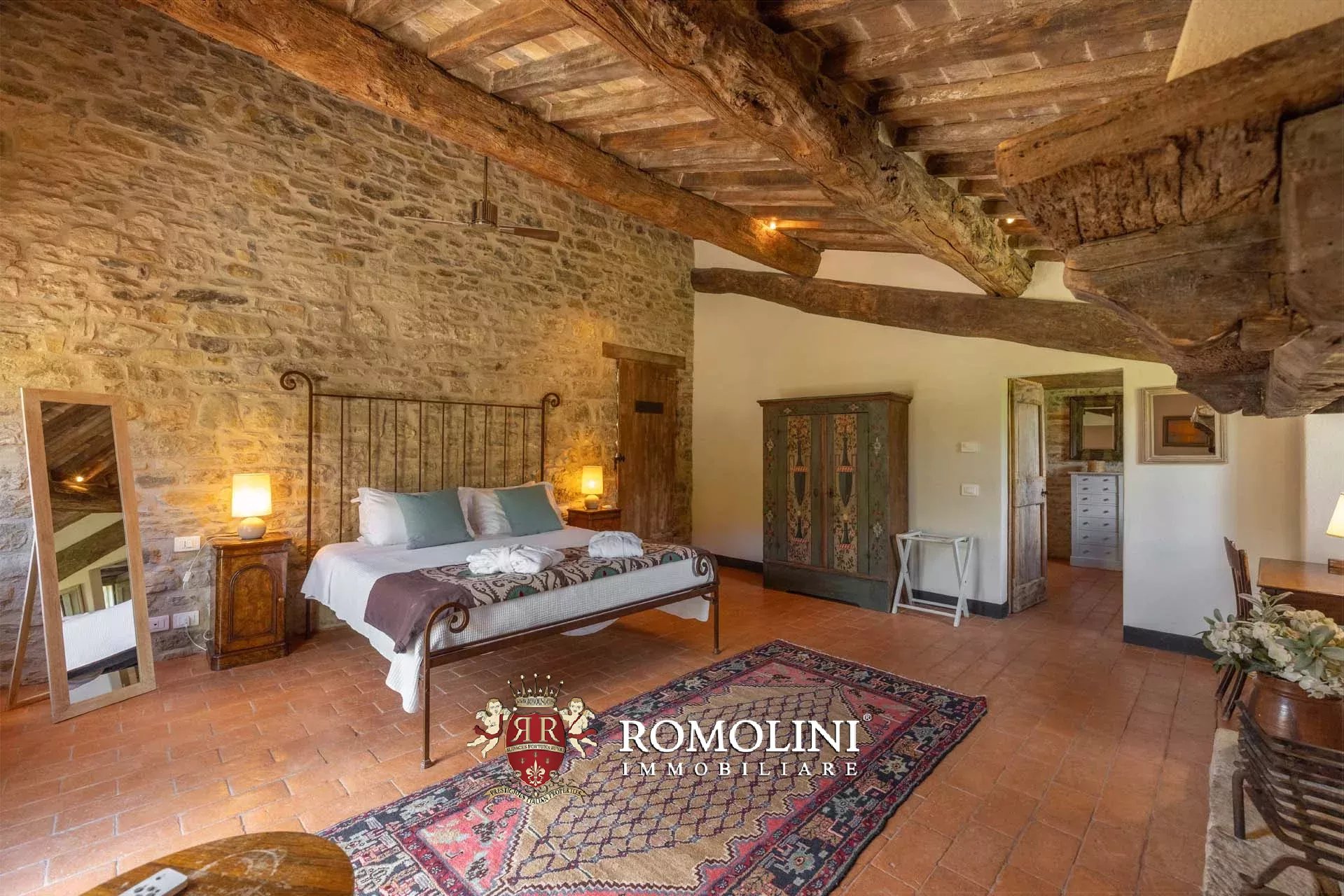 8 Bedroom Villa/Townhouse's Image 46