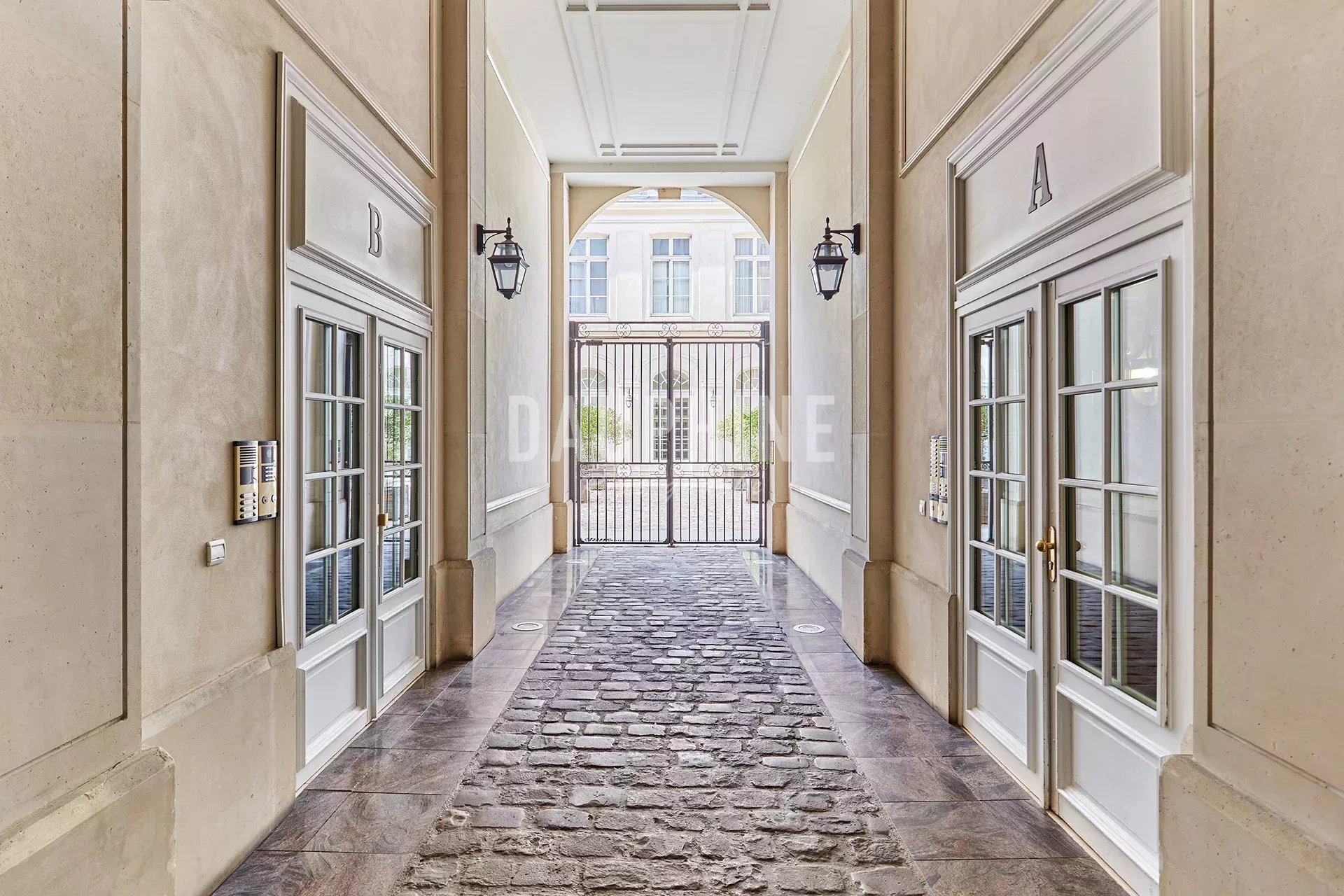 Agence immobilière de 