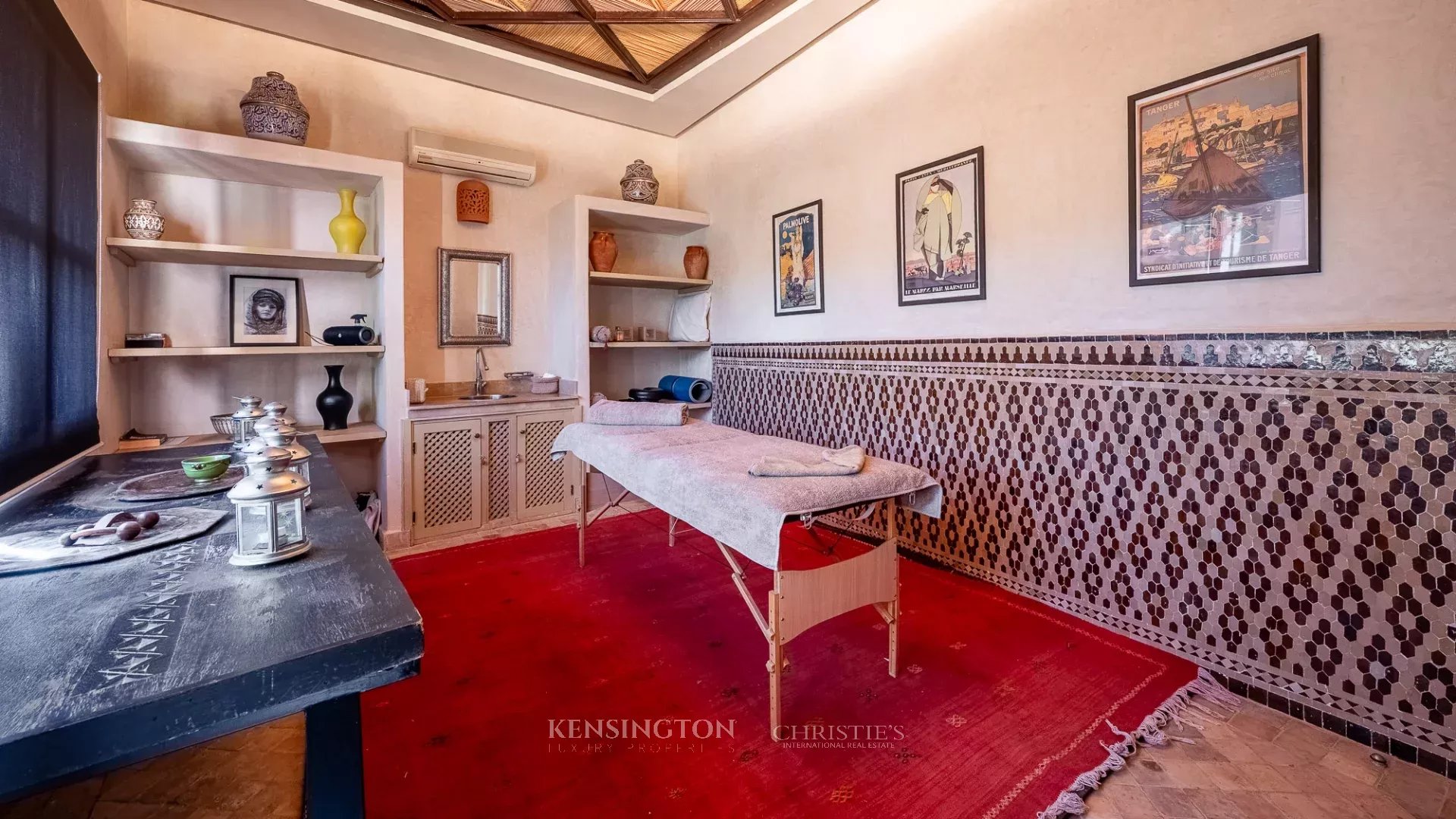 5 Bedroom Villa/Townhouse's Image 64