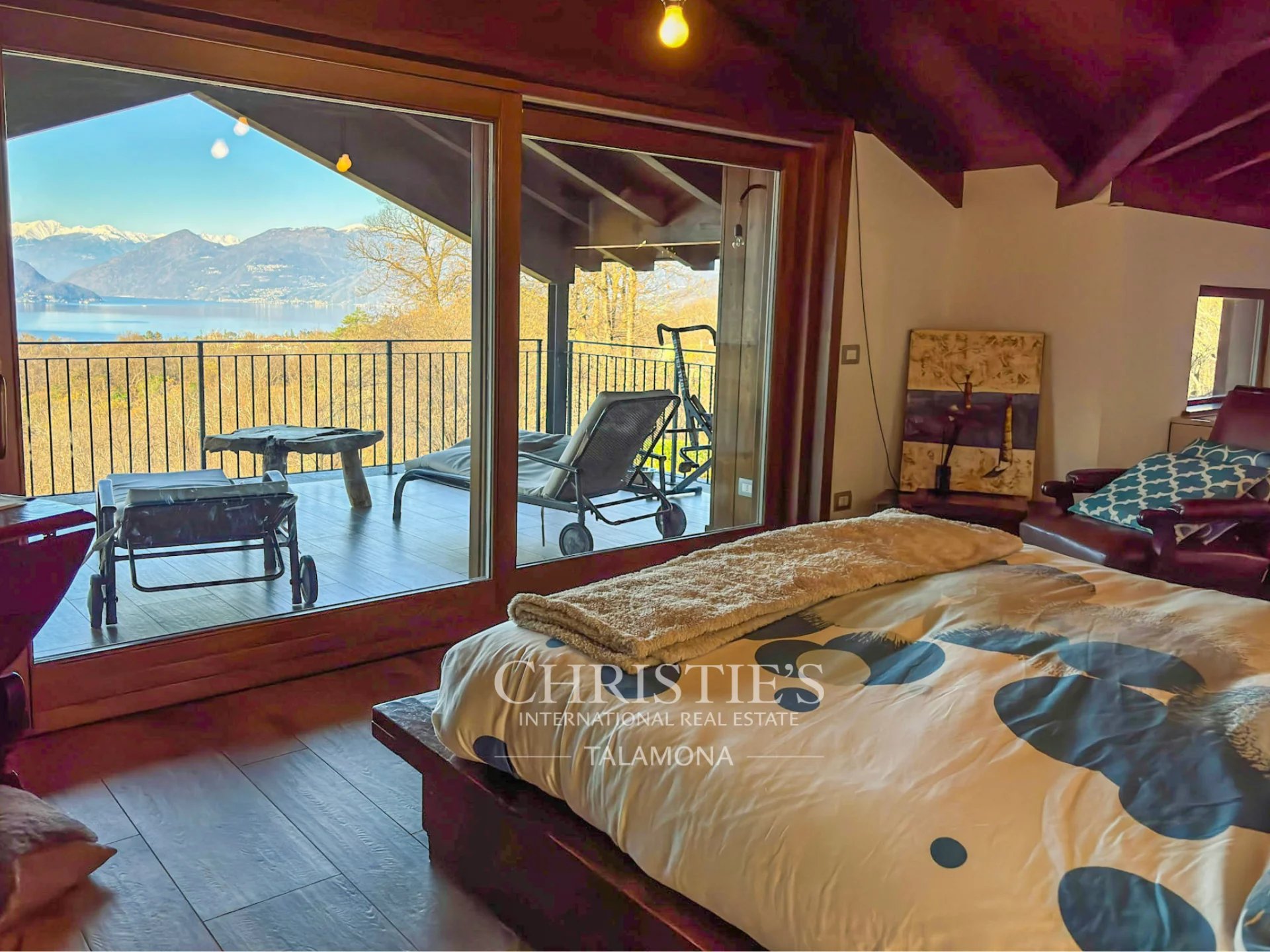 2 Bedroom Villa/Townhouse's Image 7