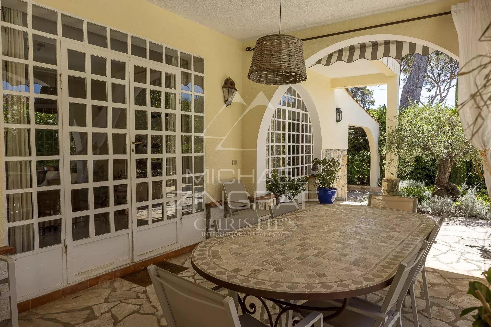4 Bedroom Villa/Townhouse's Image 20
