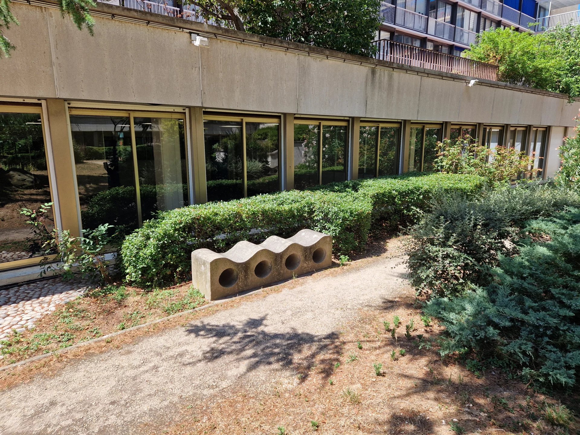 BUREAUX A VENDRE