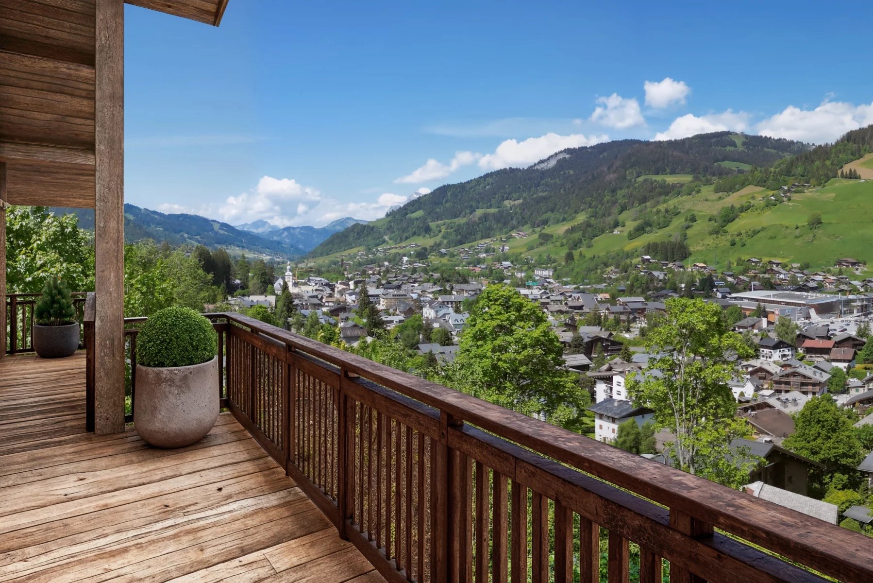 Photo of MEGEVE – New-build, high-quality 6-bedroom family chalet near to the centre