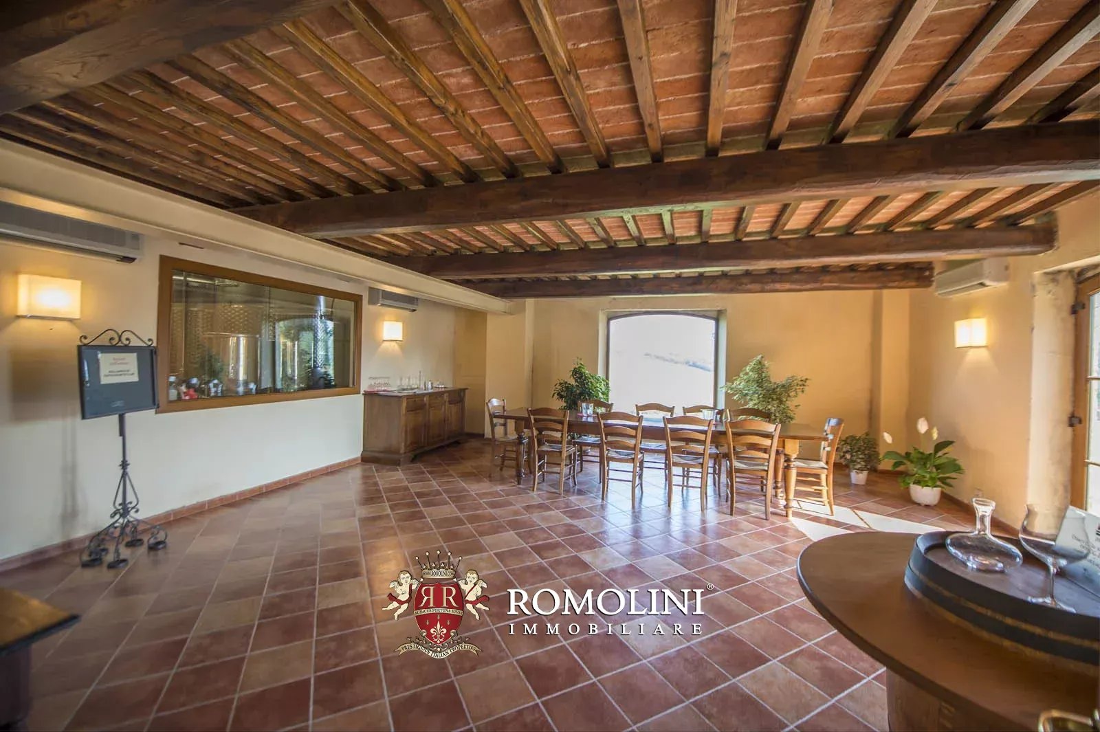 20 Bedroom Vineyard's Image 63