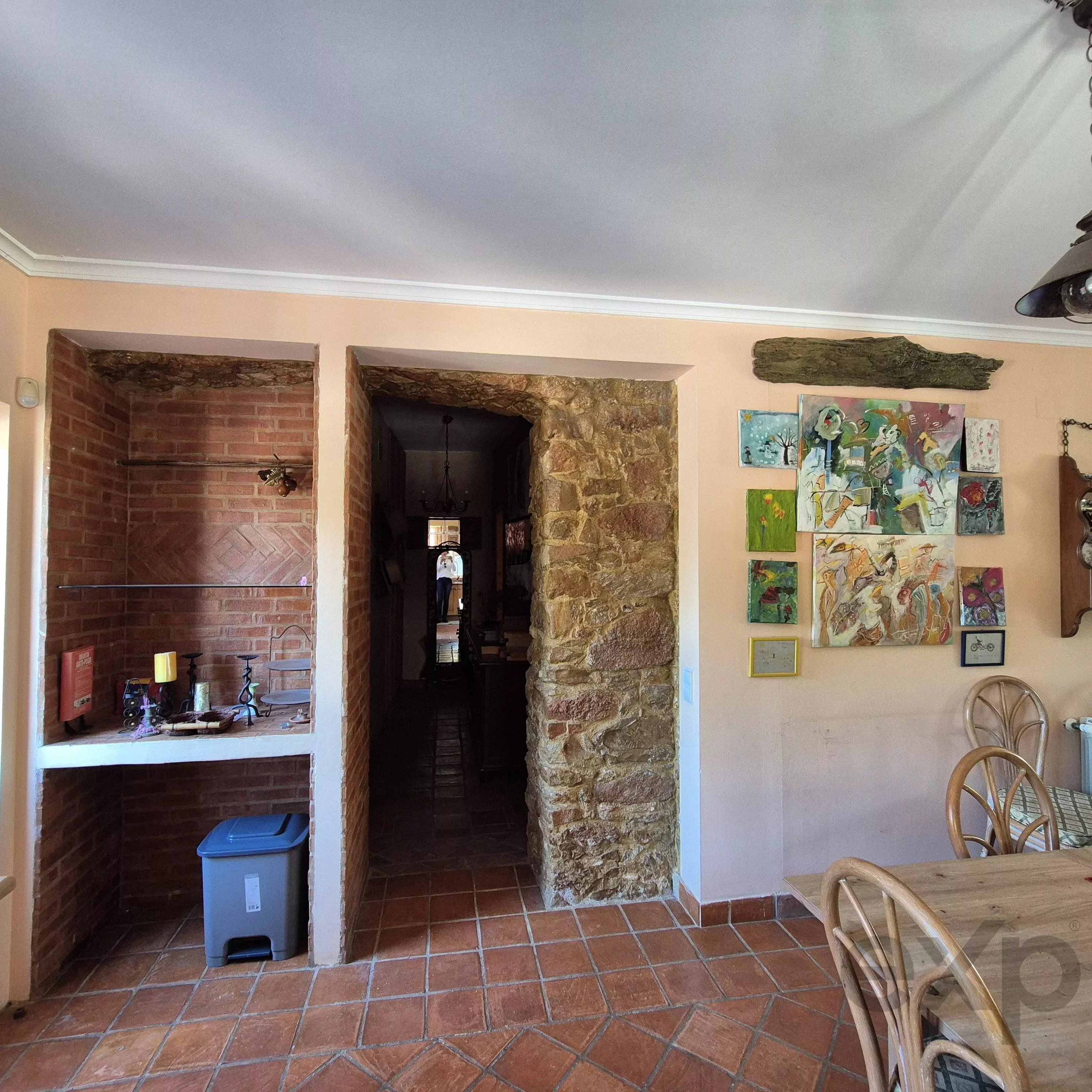 Country house with swimming pool 87034529 image 16
