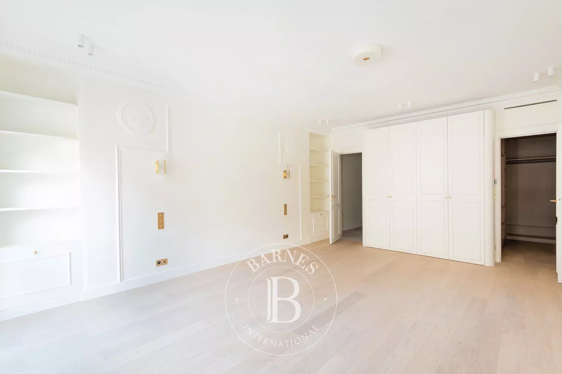 Daire Paris 9ème - picture 19