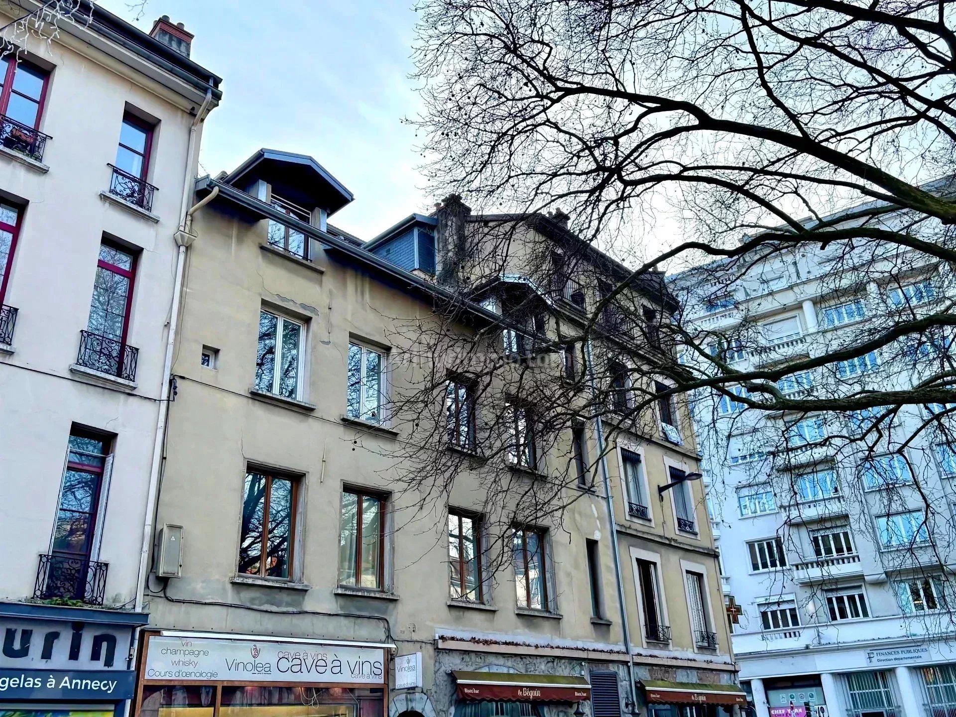 GRENOBLE Centre (rue Montorge) T1 BIS