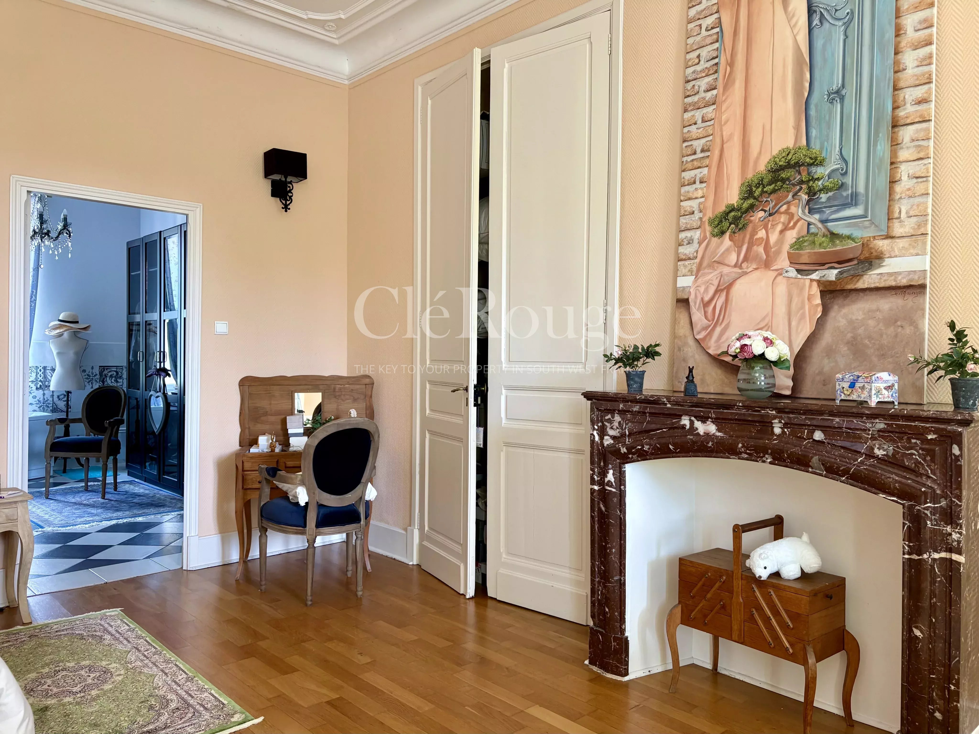 Au coeur d'Agen  Élégante demeure en pierre avec gîte, piscine et la liberté de créer, d'y vivre ou de louer.