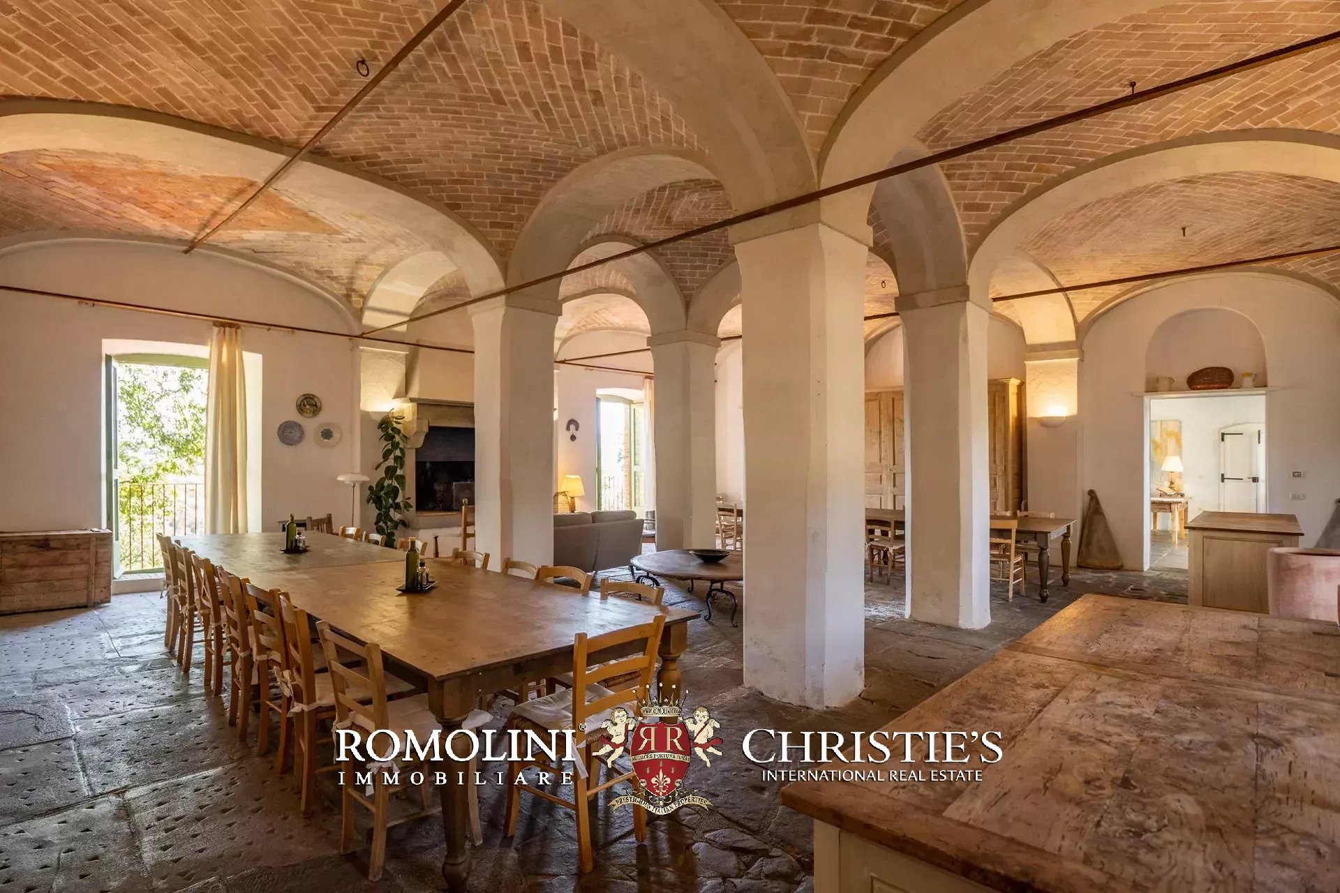 10 Bedroom Villa/Townhouse's Image 61