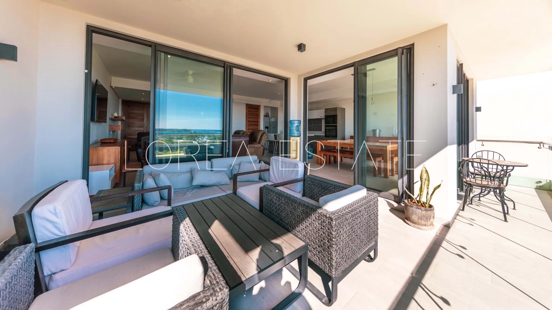 Agence immobilière de 