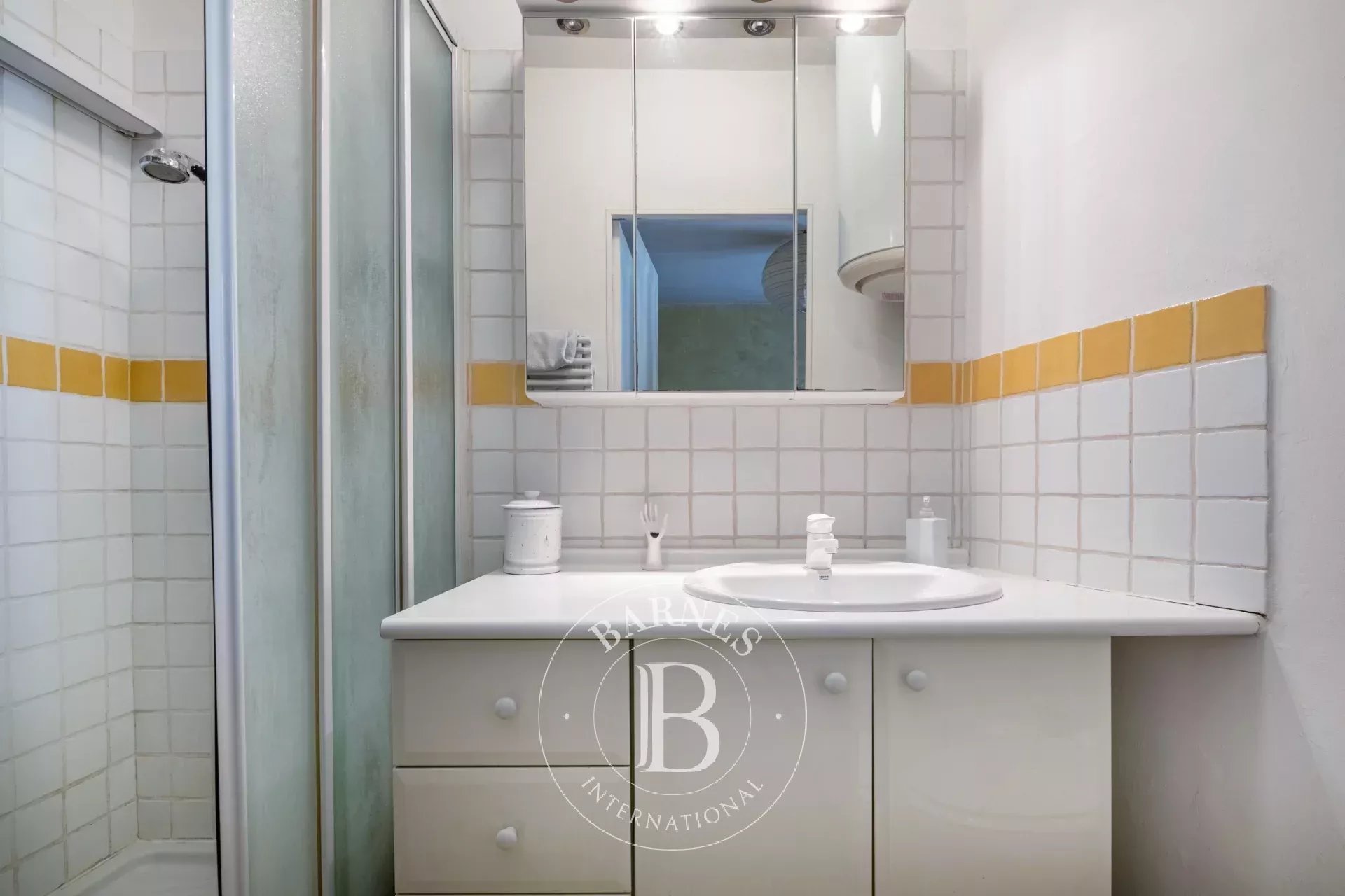 Daire Paris 3ème - picture 16