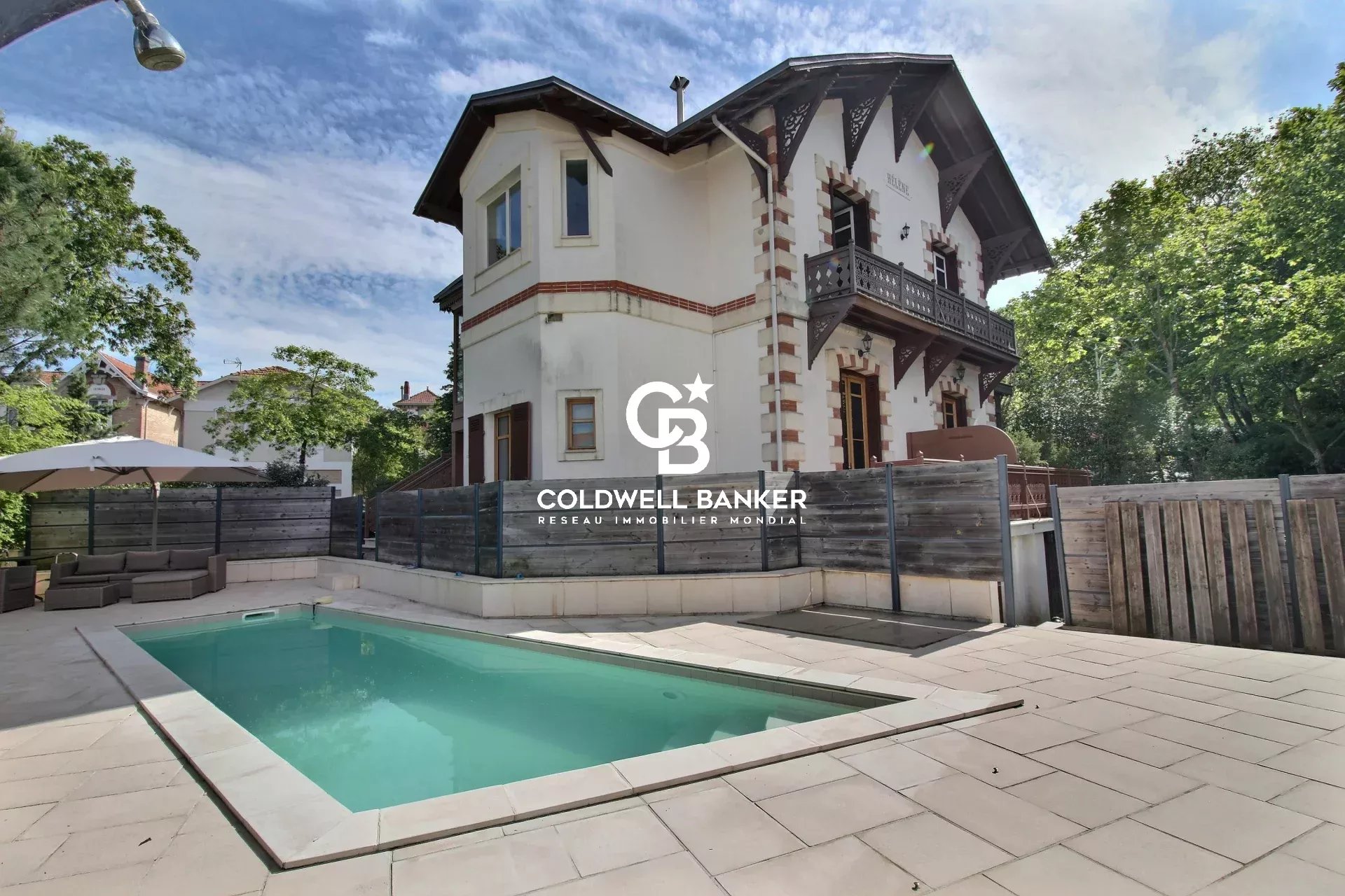 Agence immobilière de Silver Coast Int. Realty