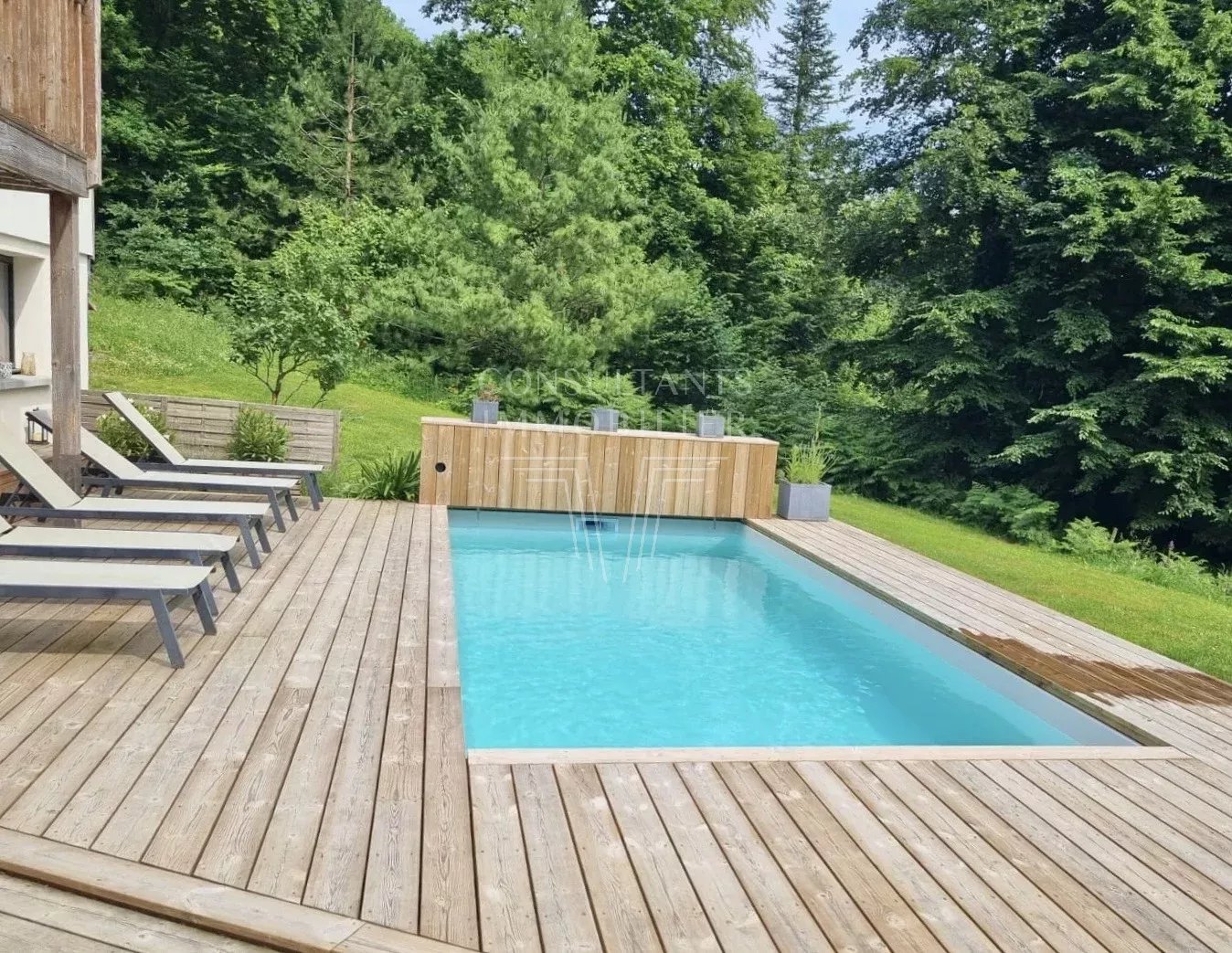 PONT L'EVEQUE - DOMAINE PRIVE. MAISON D'ARCHITECTE FAMILIALE