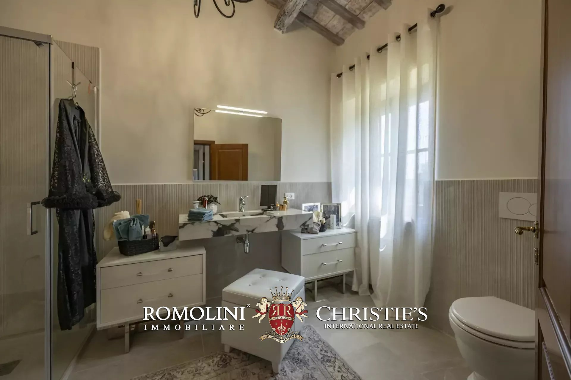 4 Bedroom Villa/Townhouse's Image 39