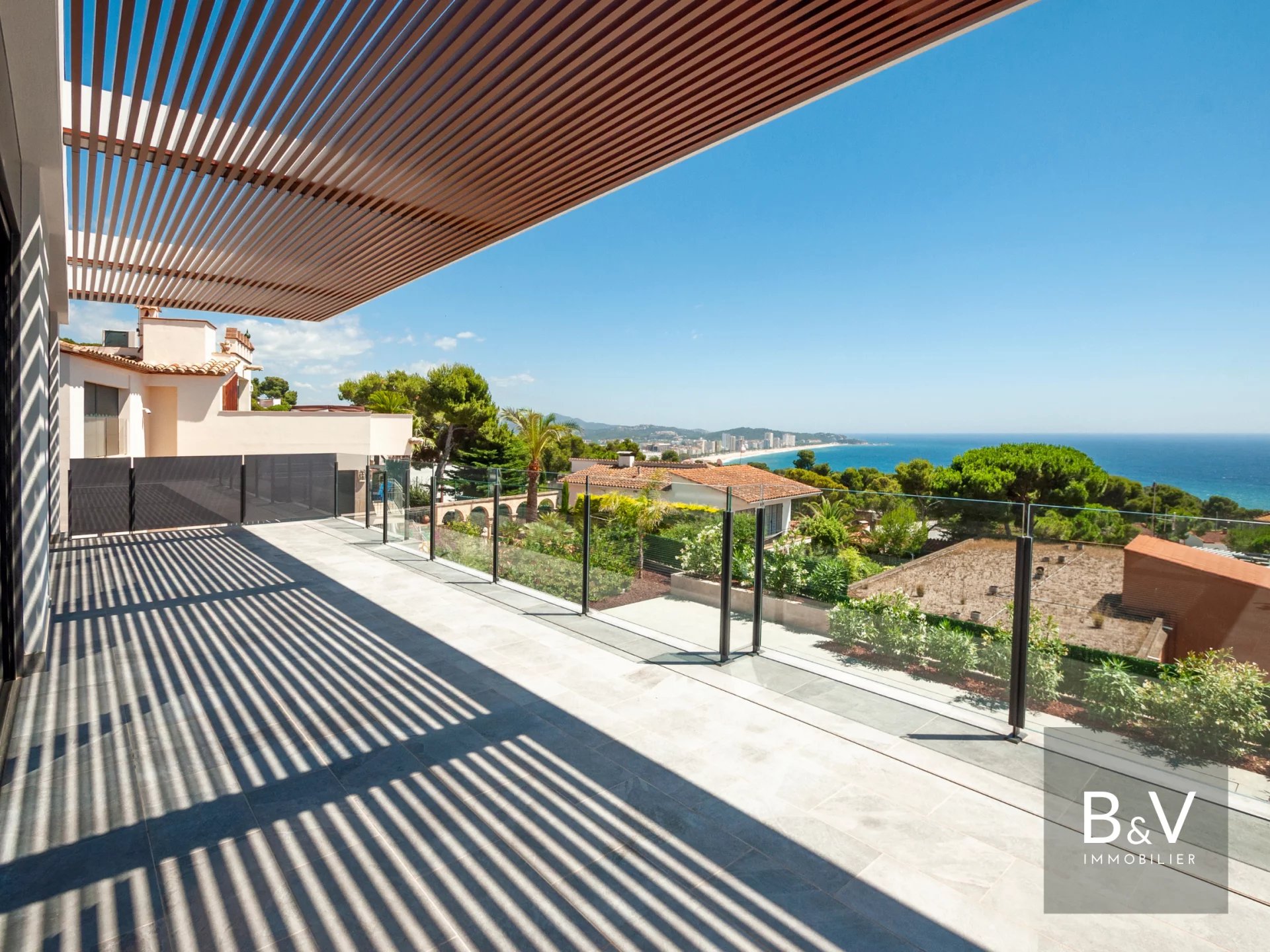 Appartement 4 pièces de 94 m² avec terrasse de 39 m² vue mer