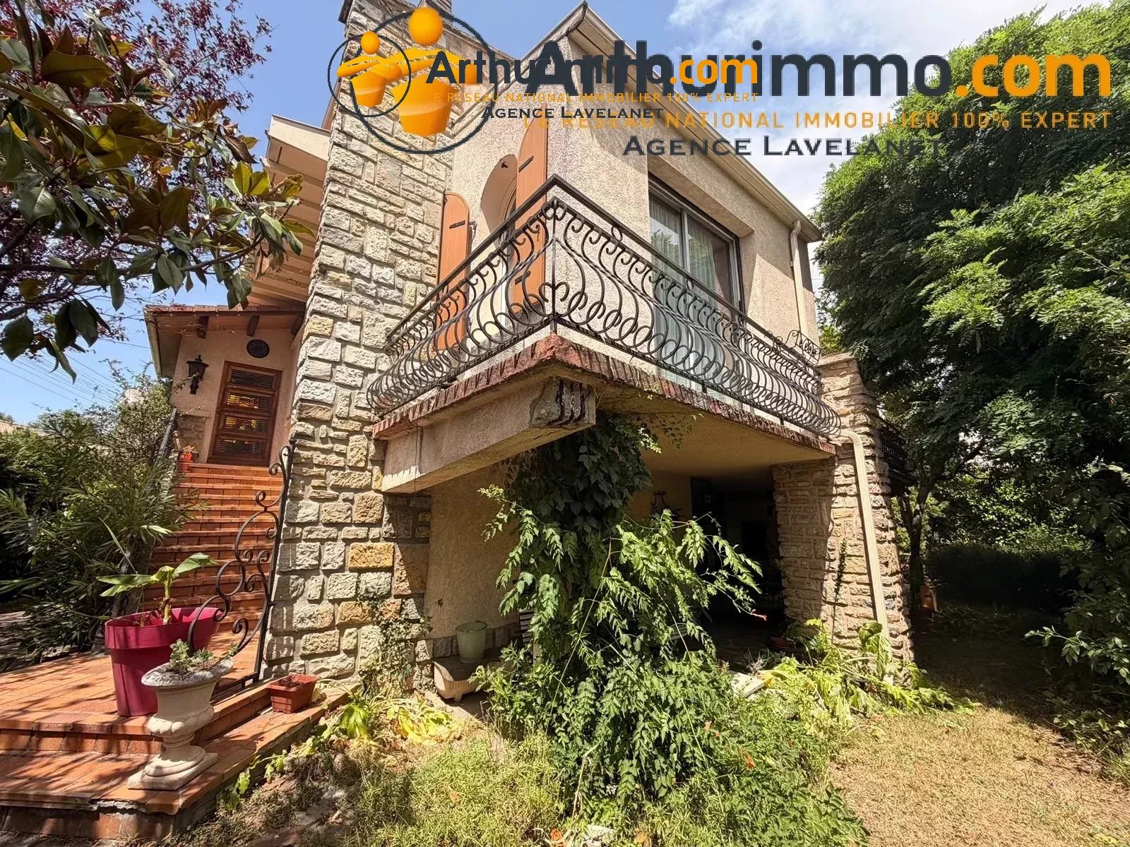 Agence immobilière de 