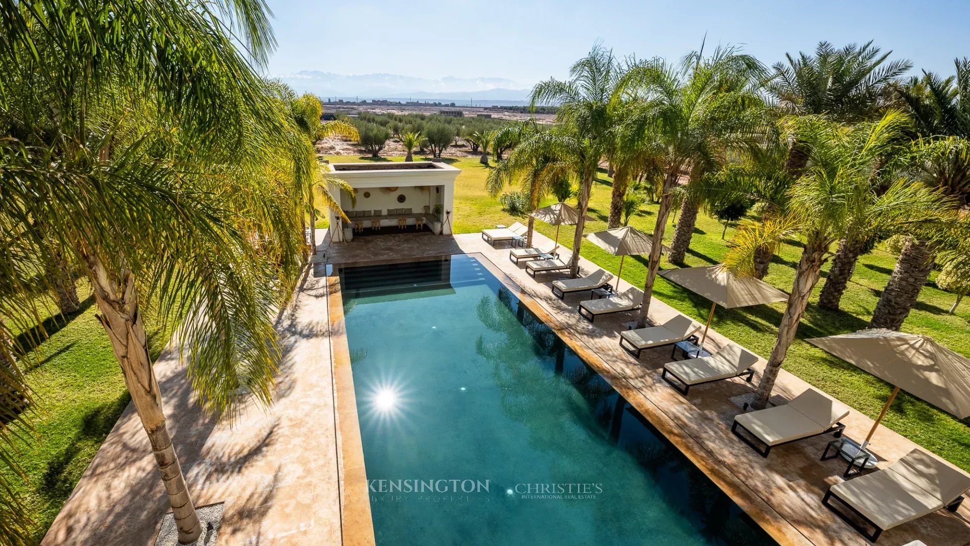 5 Bedroom Villa/Townhouse's Image 40
