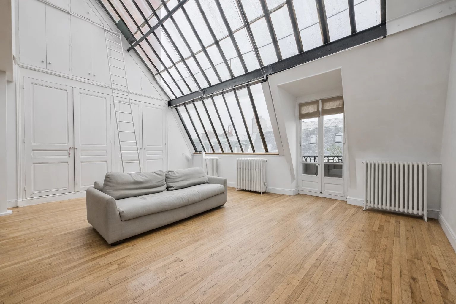 Batignolles– Appartement exceptionnel au dernier étage