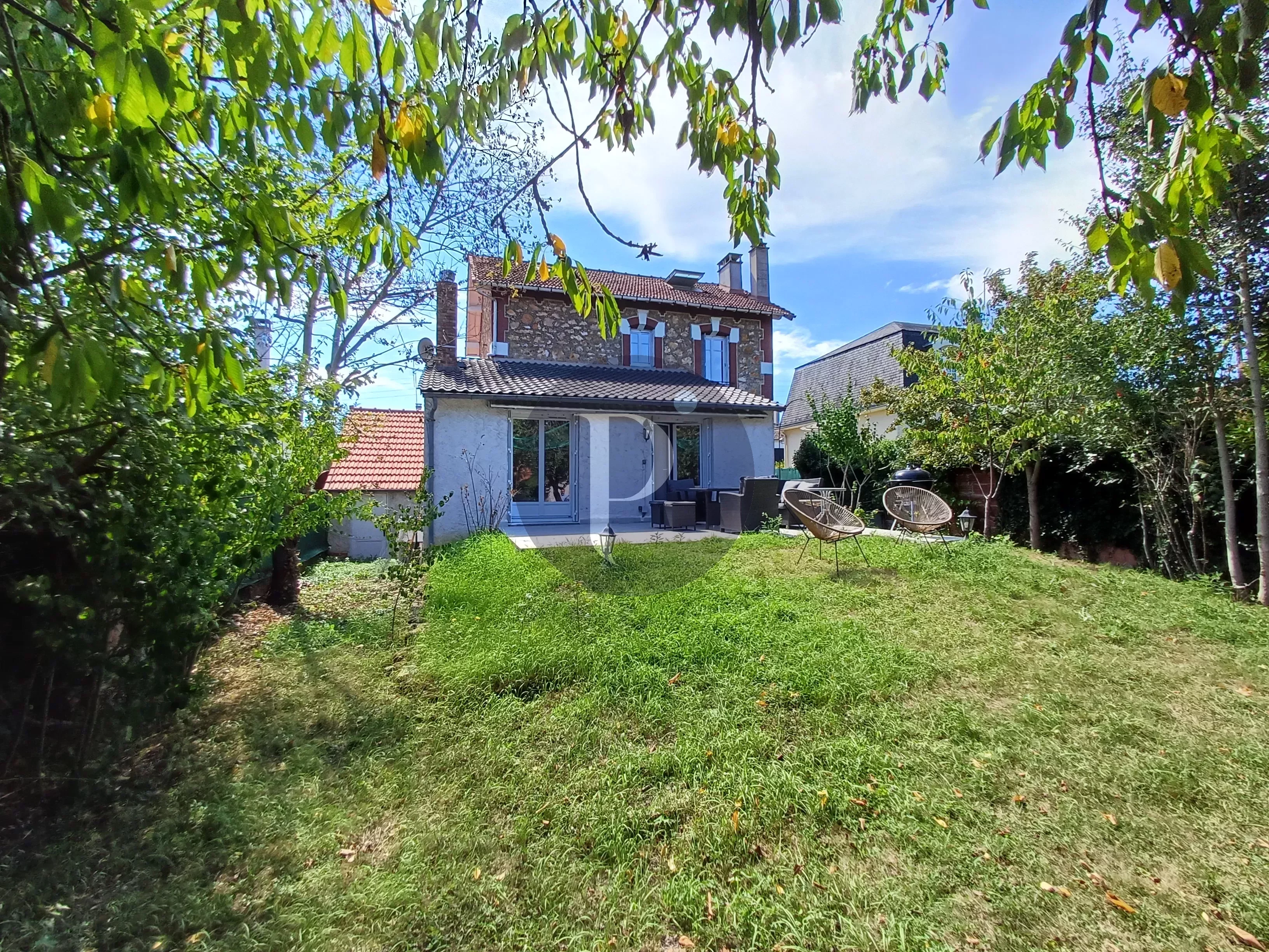 vente-maison-6-pieces-verrieres-le-buisson-86131954