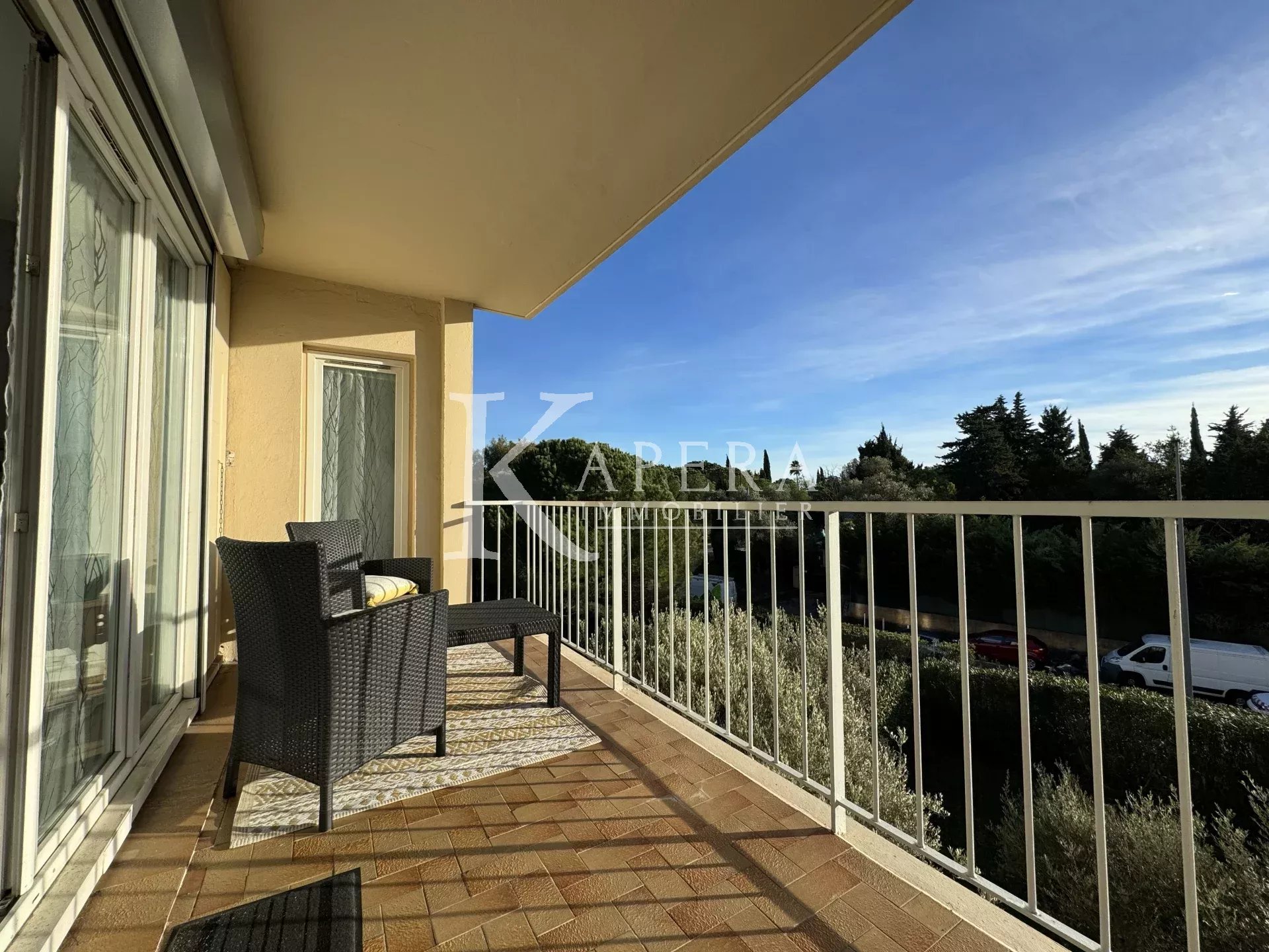 LOCATION 3P MEUBLE 67M² - ANTIBES - TERRASSE - PARKING