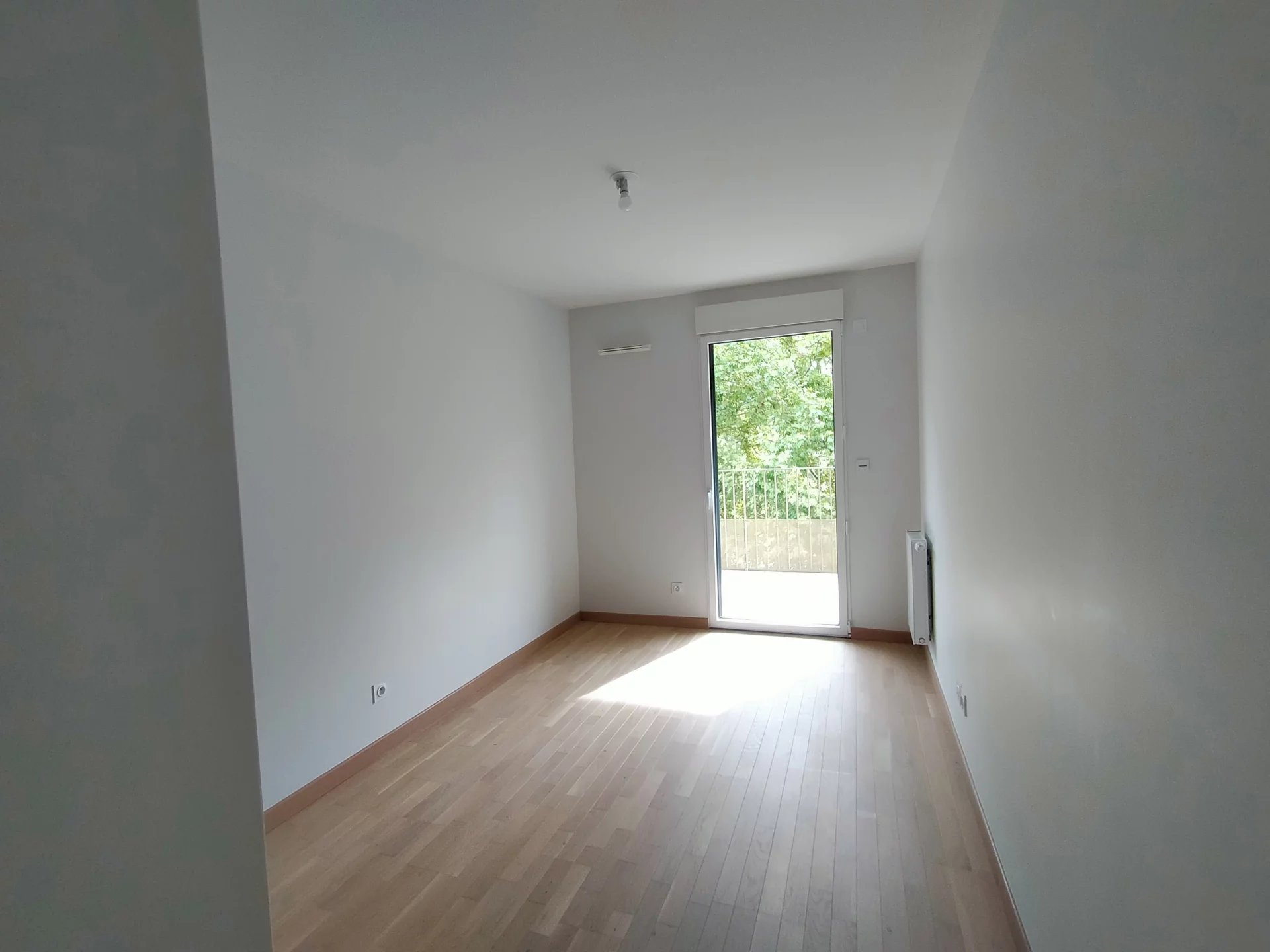 5249738 Location Lyon 9ème