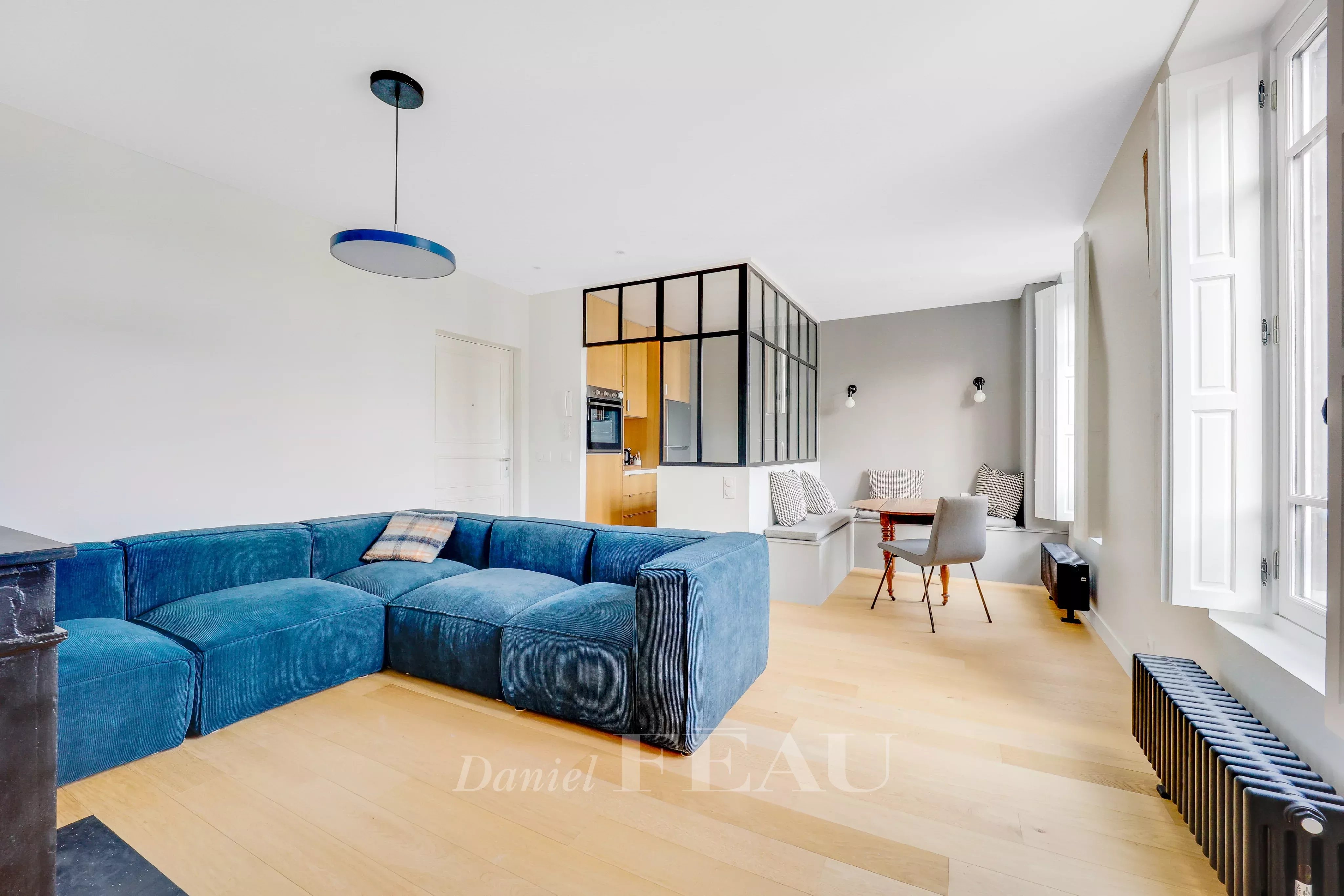 Versailles – A tastefully renovated pied a terre