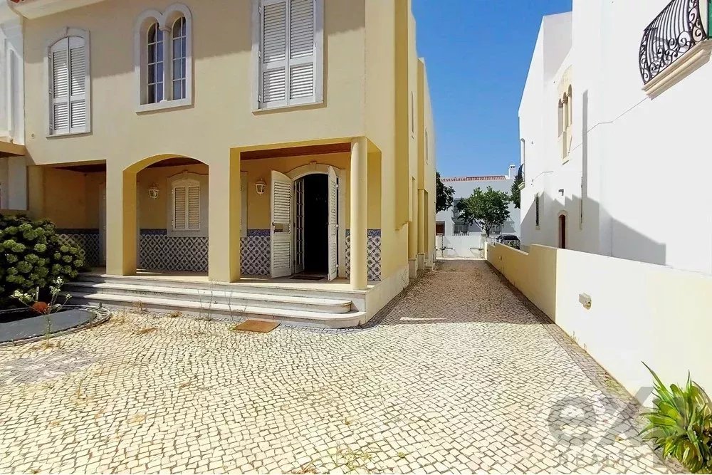 Fantastic 4+1 bedroom luxury villa in Beja 85507396 image 45