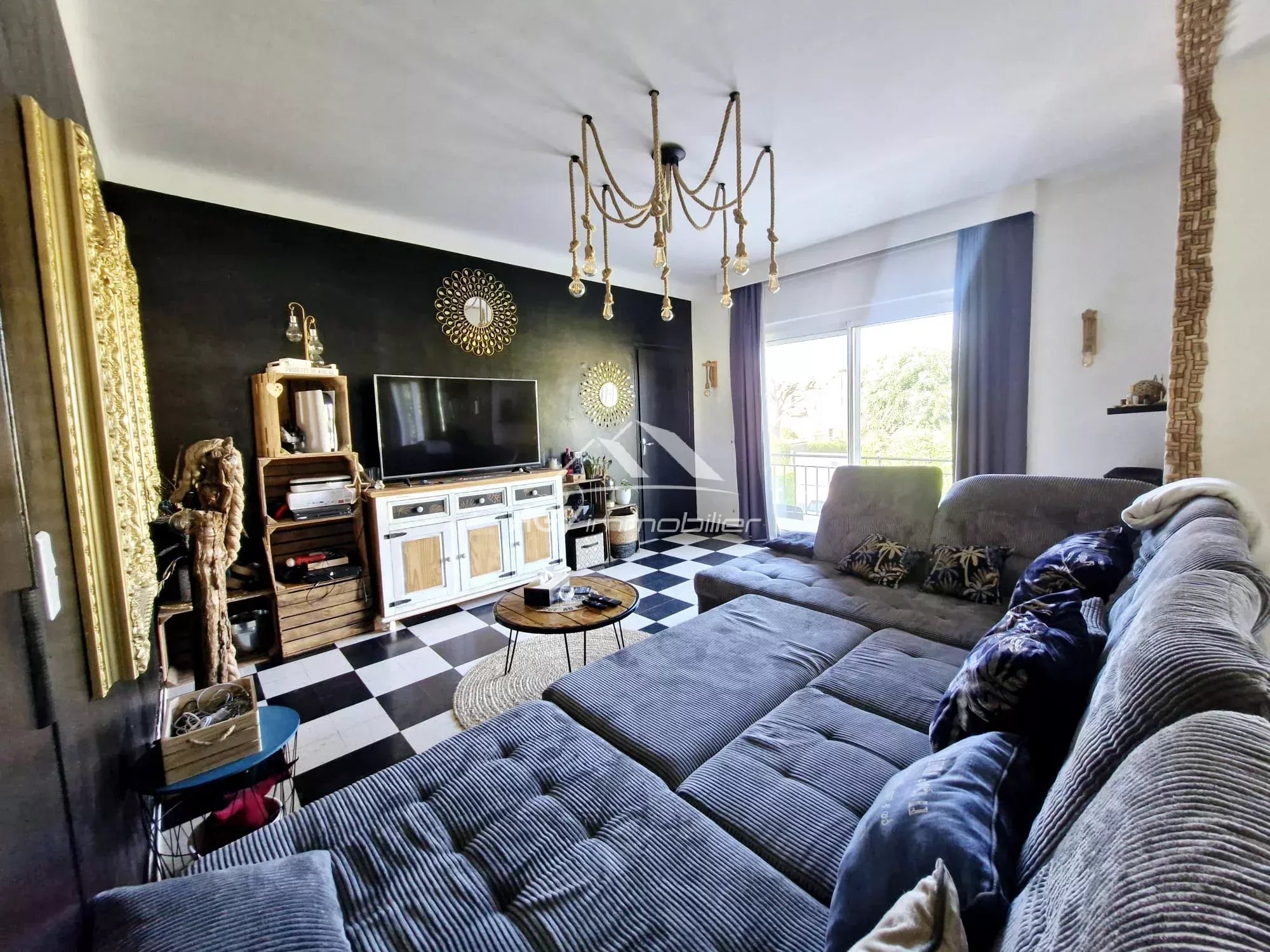 A Salindres, maison environ 159 m² sur 771 m² de terrain