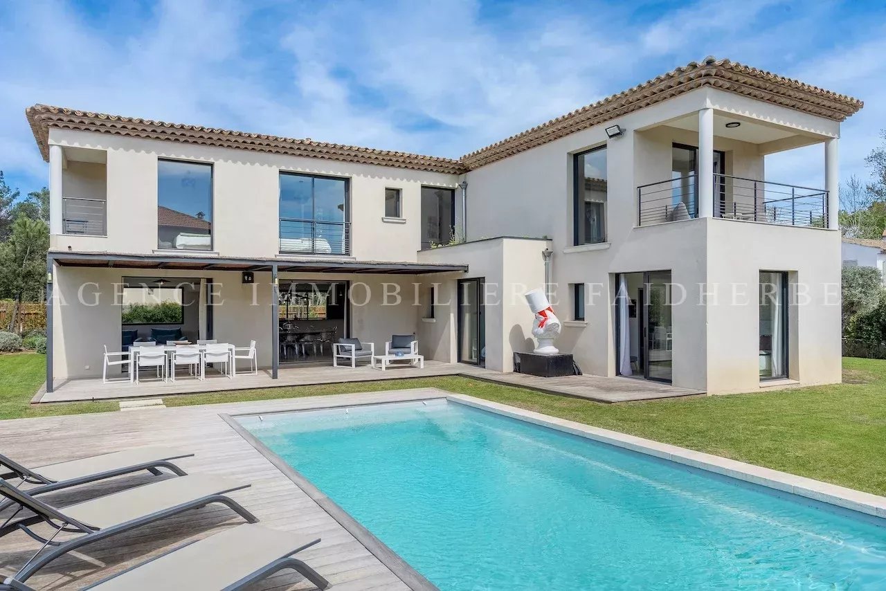 Agence immobilière de STAES IMMOBILIER