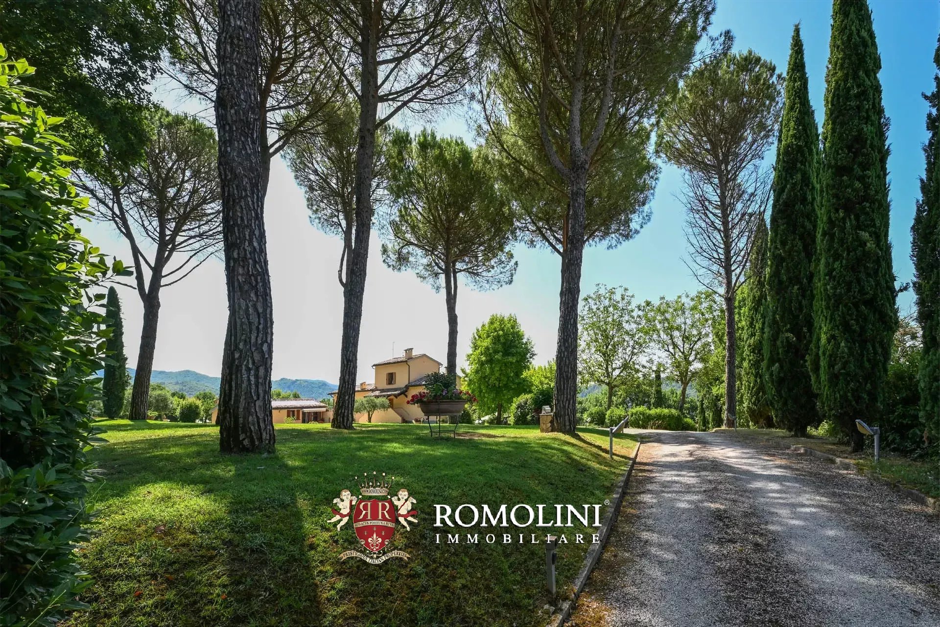 3 Bedroom Villa/Townhouse's Image 34