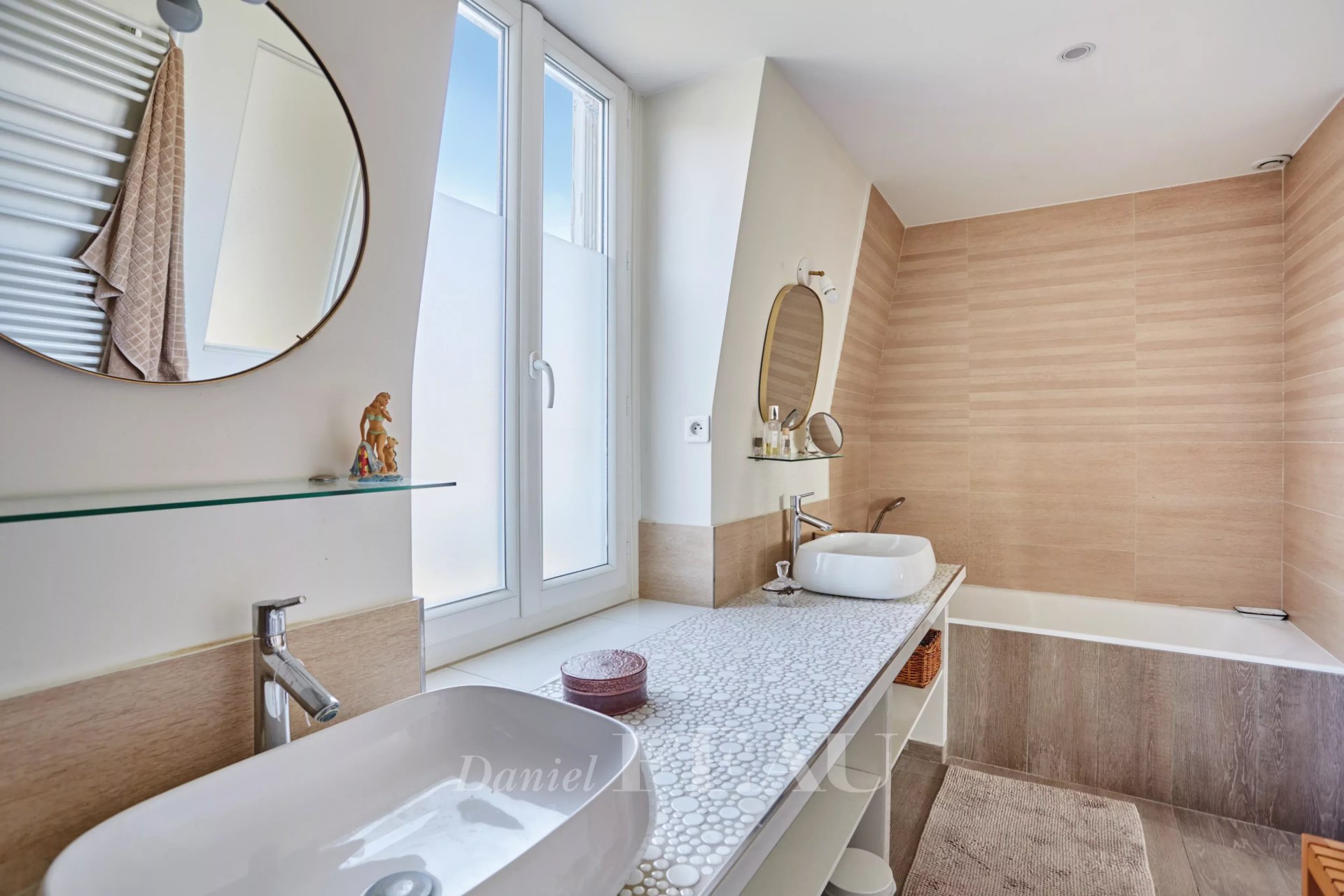 6 Bedroom Villa/Townhouse's Image 28