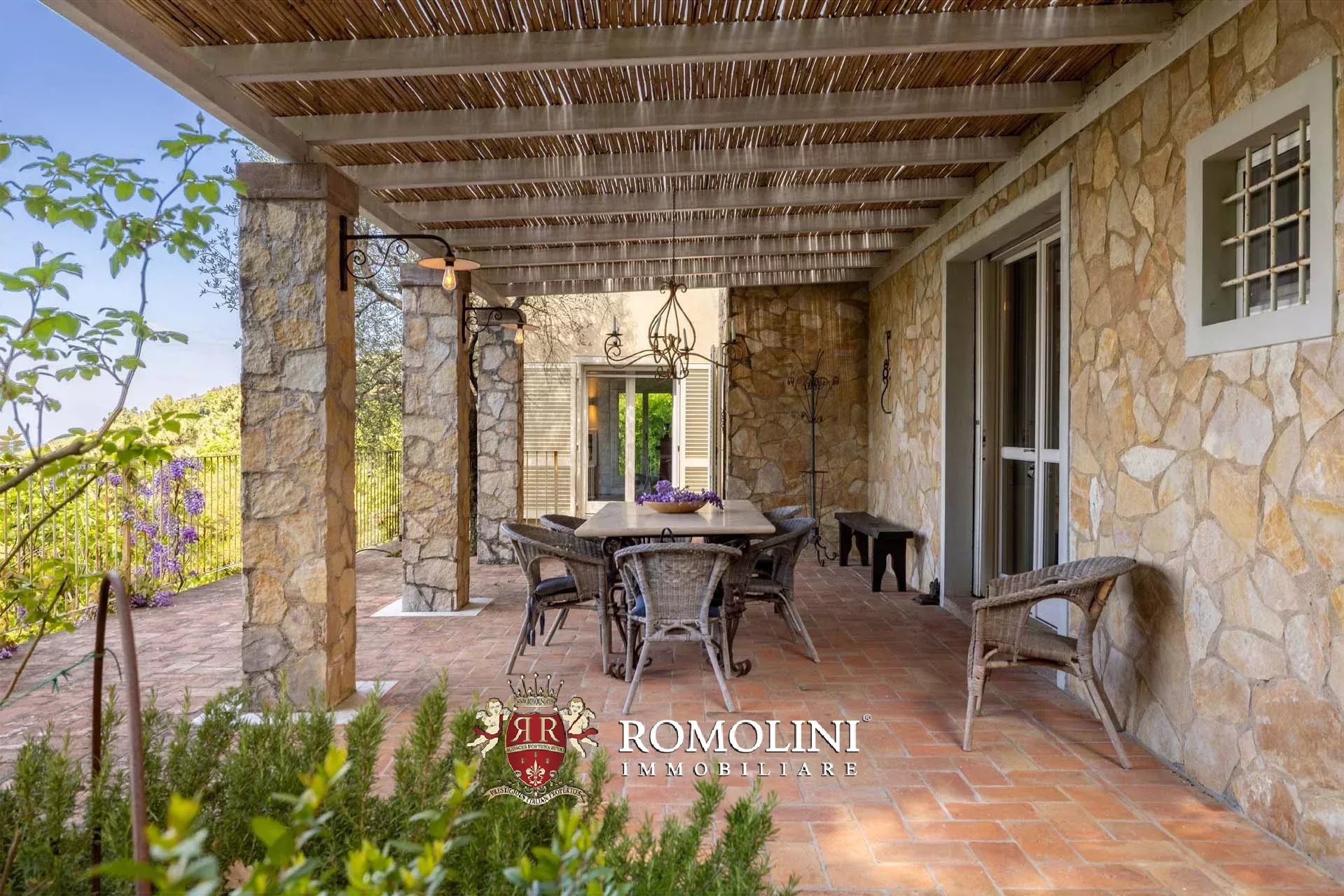 4 Bedroom Villa/Townhouse's Image 7