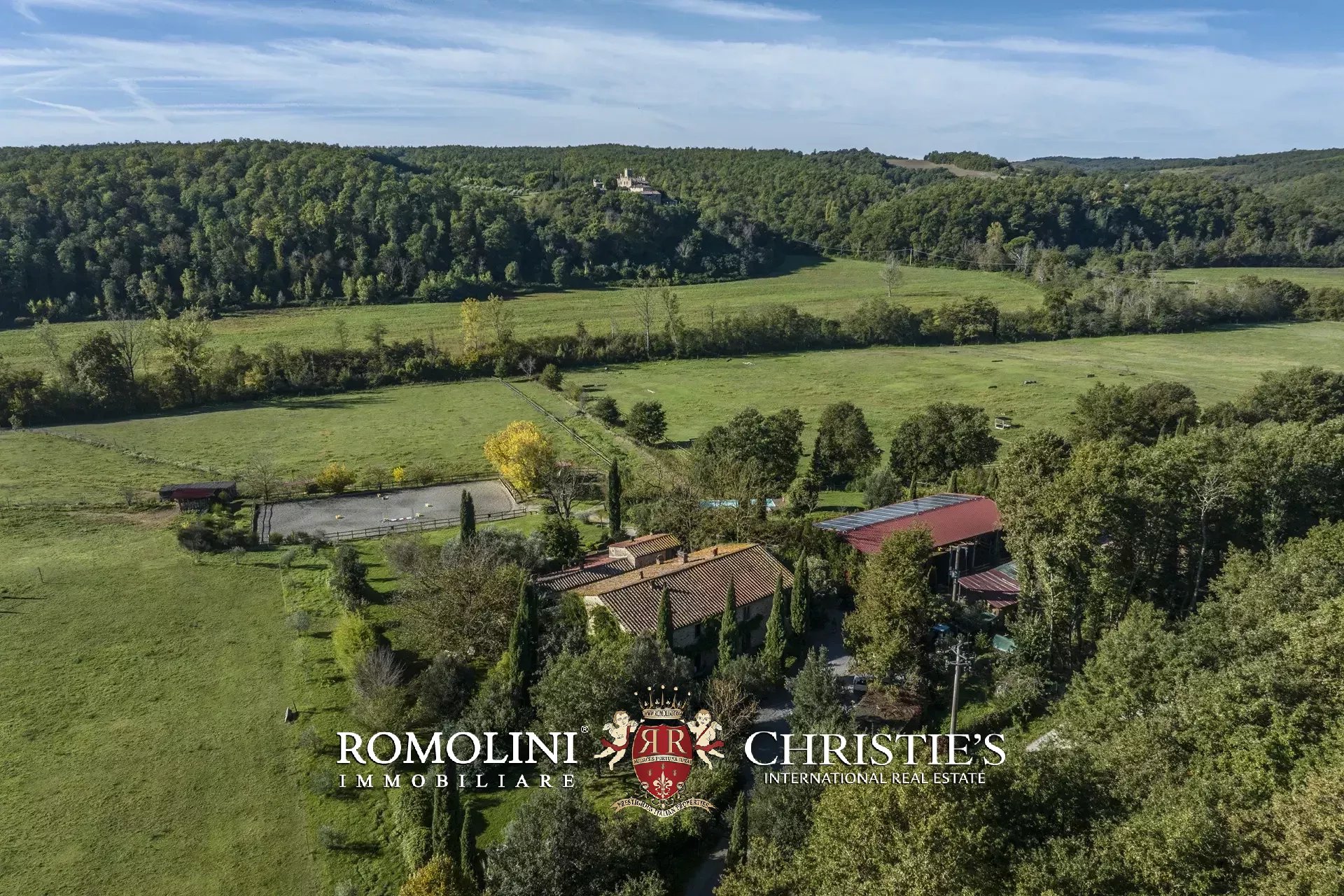 9 Bedroom Horse Property's Image 4