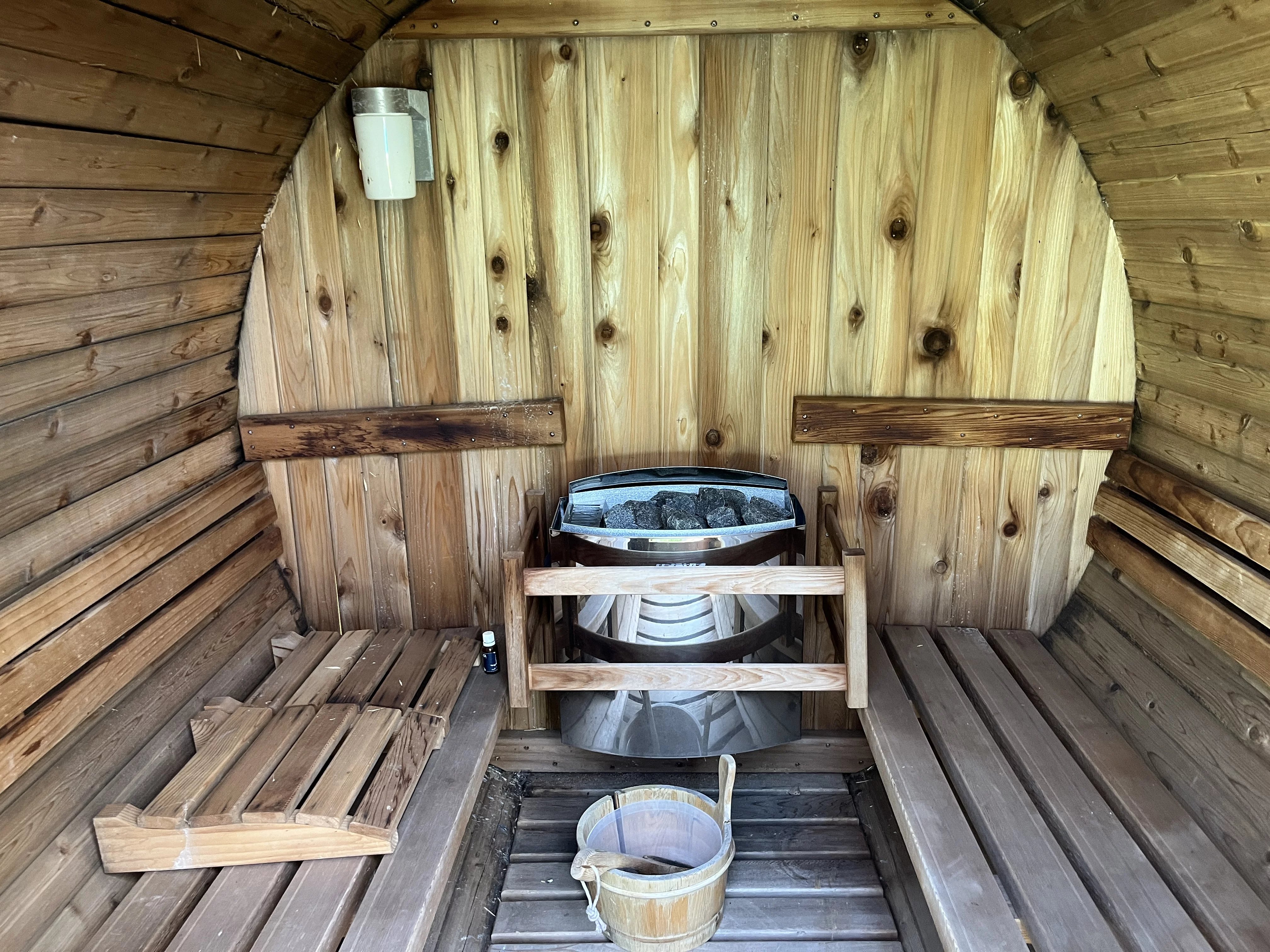 Ensemble immobilier avec gîte indépendant. piscine et vue dégagée – Morvan — photo 8