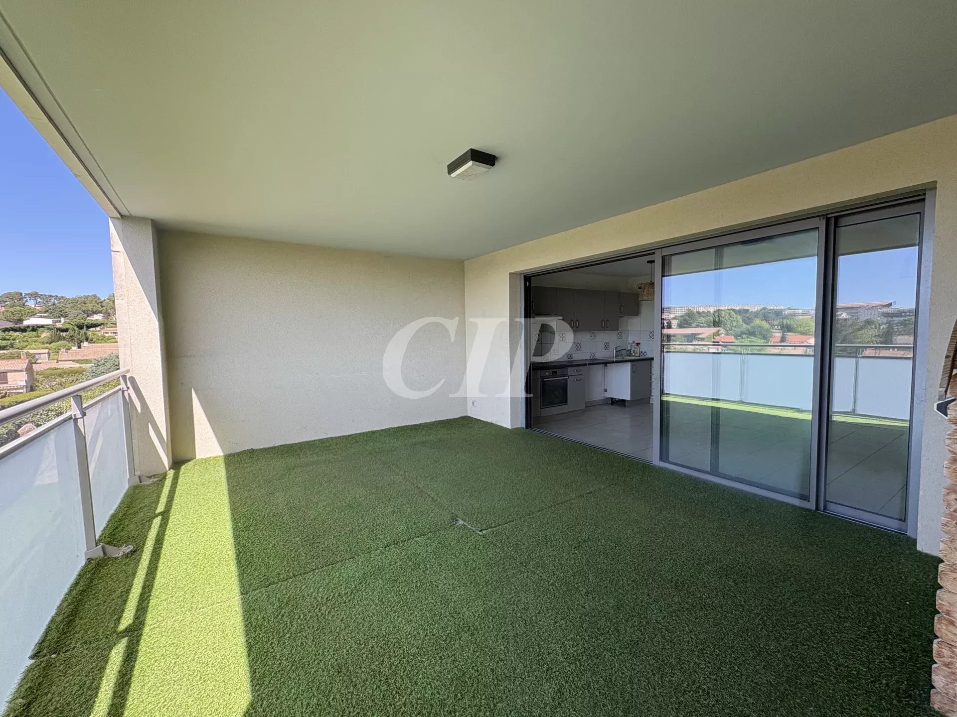 APPARTEMENT T3 20 mn à pied du centre ville