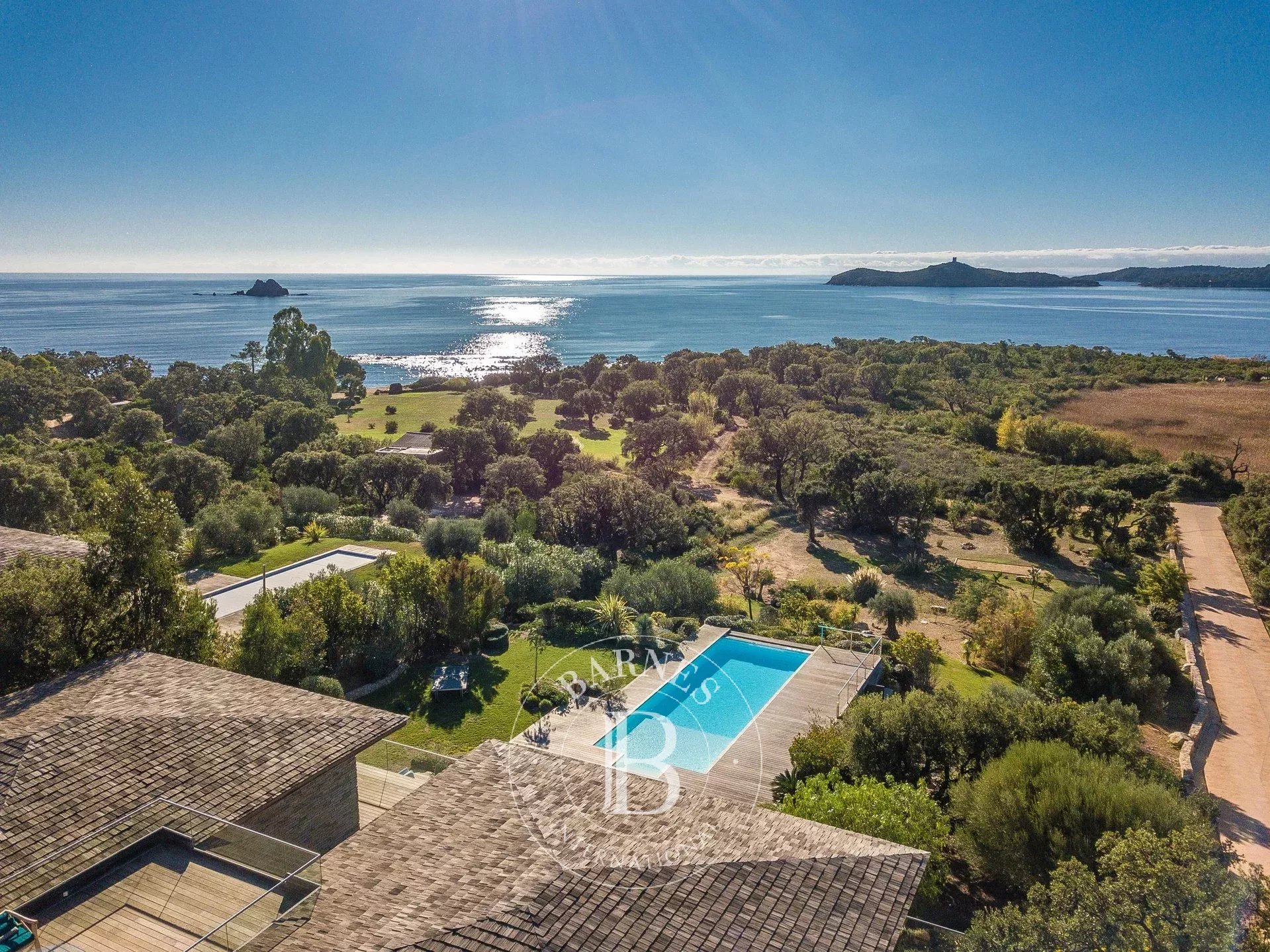 Villa Sainte-Lucie-de-Porto-Vecchio  -  ref 4638090 (picture 1)