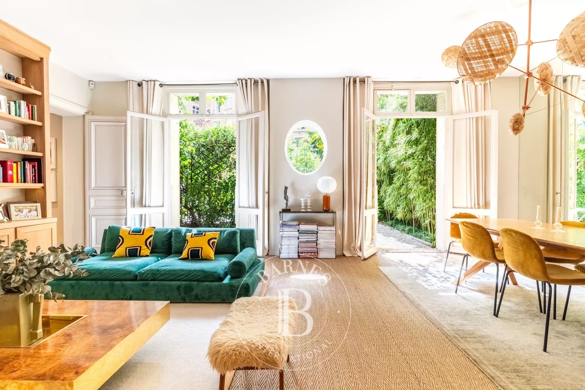 Paris 16 - Charming garden level apartment - 3 bedrooms
