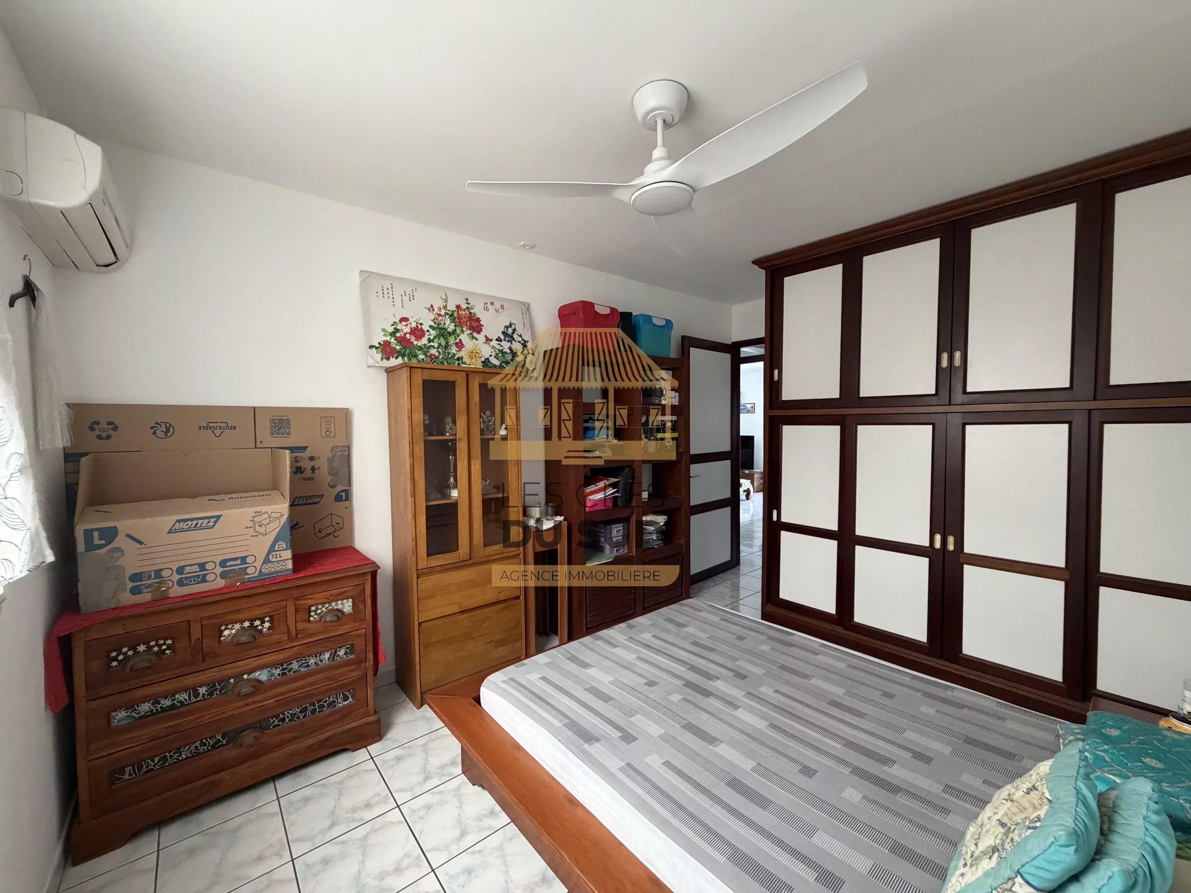 A VENDRE - MAISON DE TYPE T4 DE 122 M² ENVIRON - SAINT JOSEPH - 330 000 €